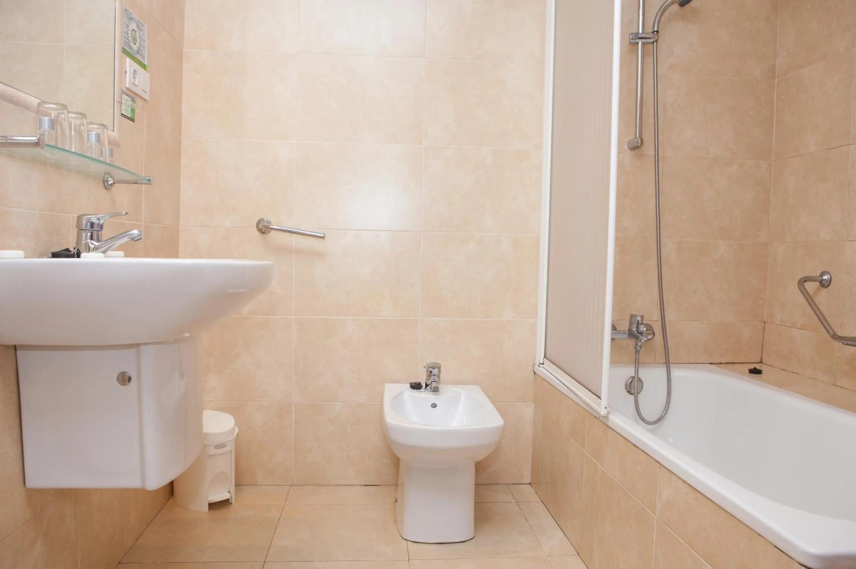 Bathroom in Hotel Las Anclas