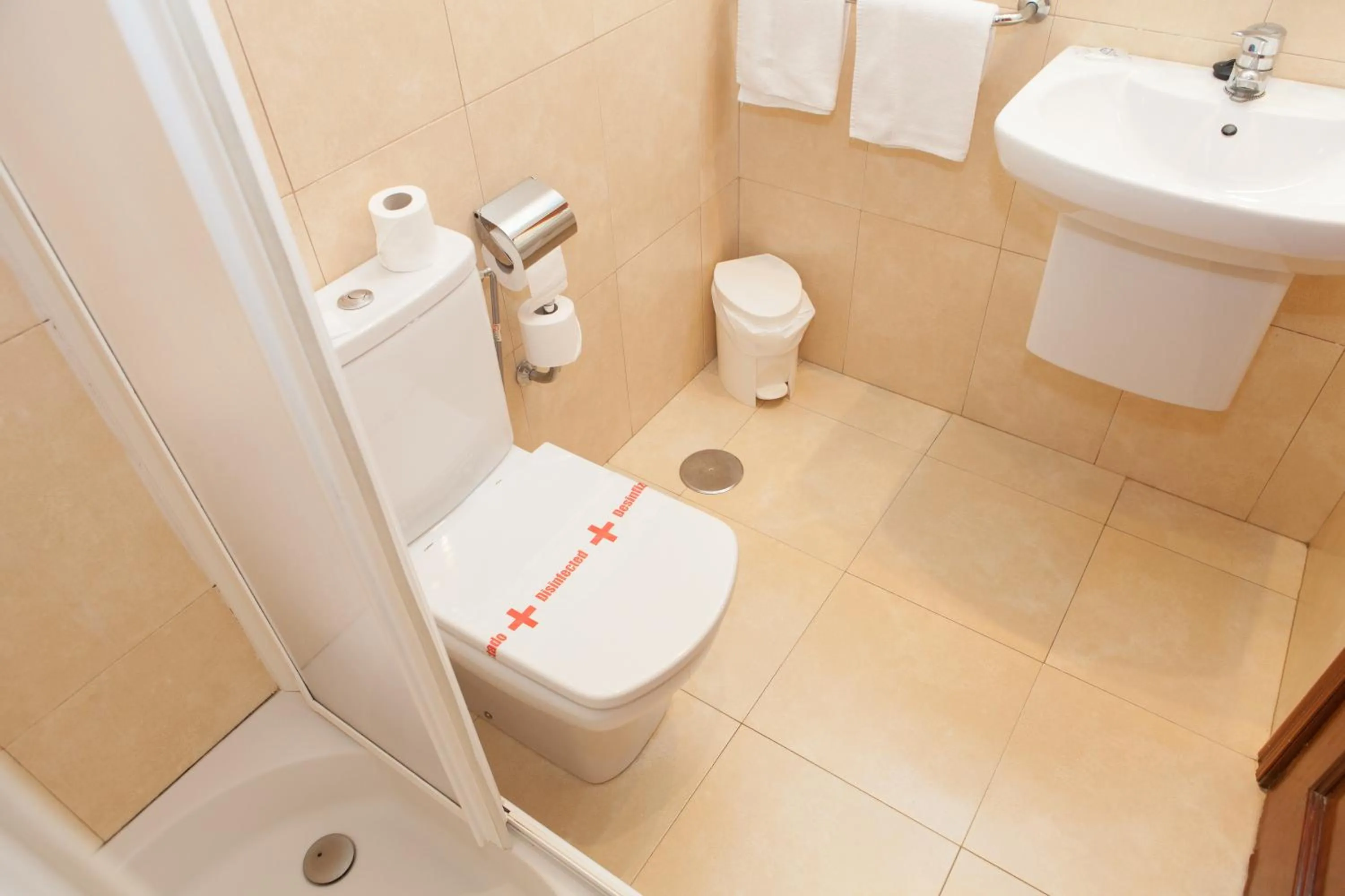 Bathroom in Hotel Las Anclas