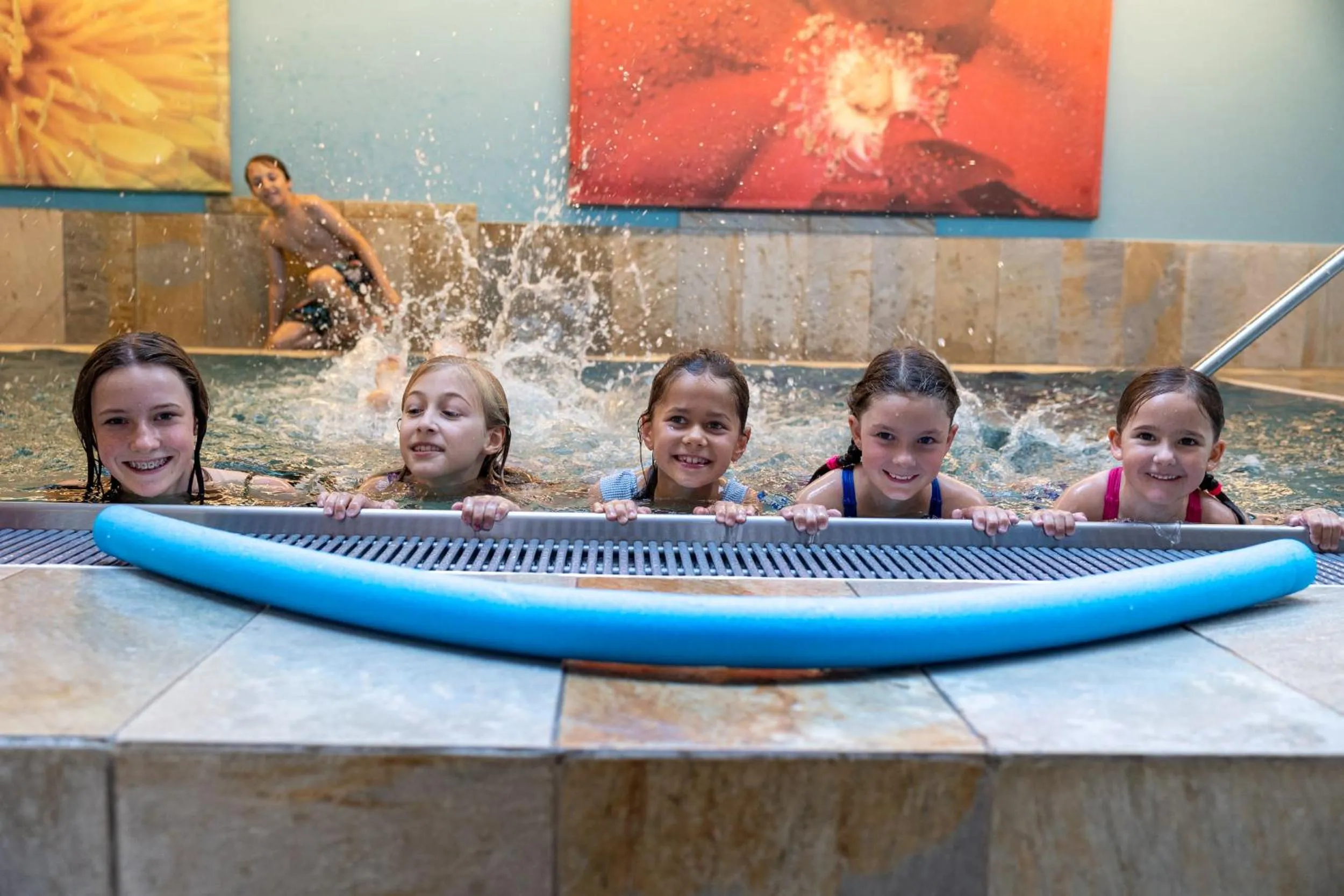 Swimming pool in Familien und Naturhotel Darrehof