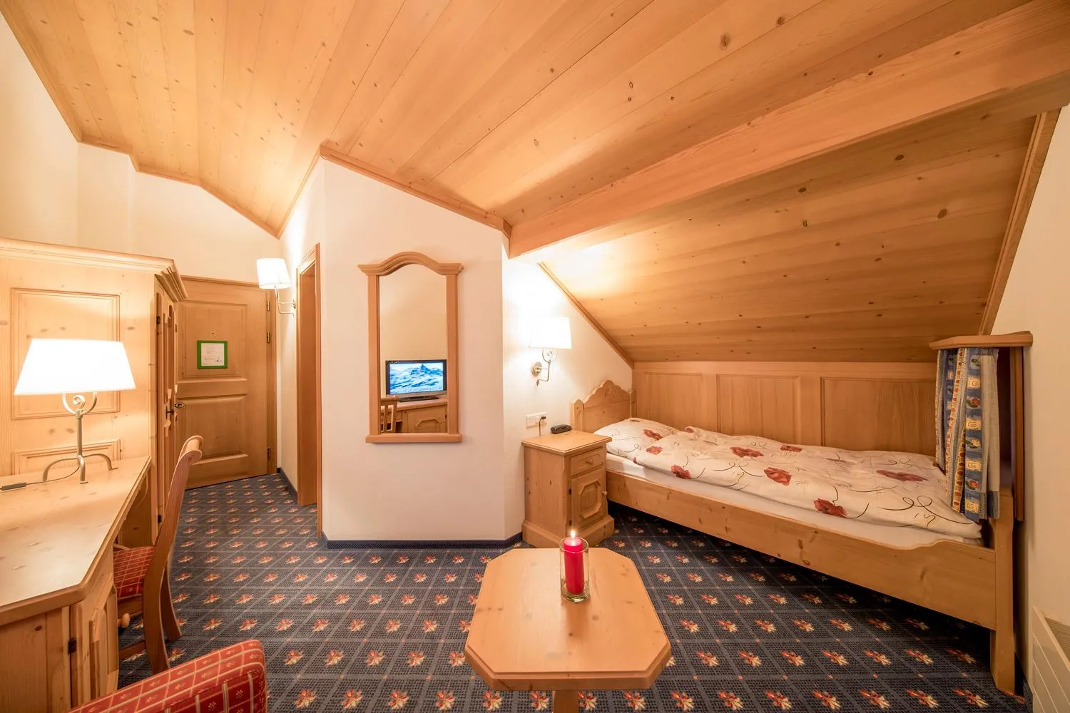 Photo of the whole room, Bed in Hotel Alpbach