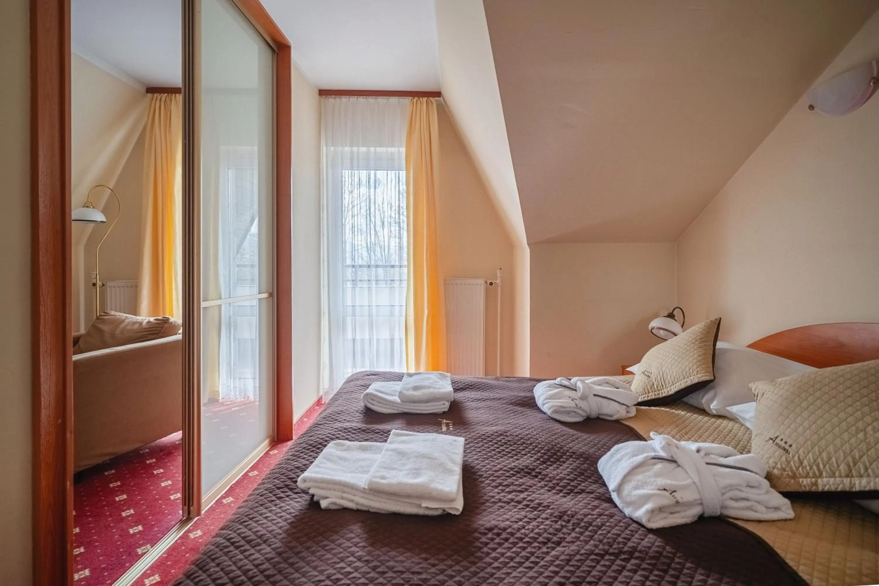 Bed in Kompleks Antałówka Termy & Med