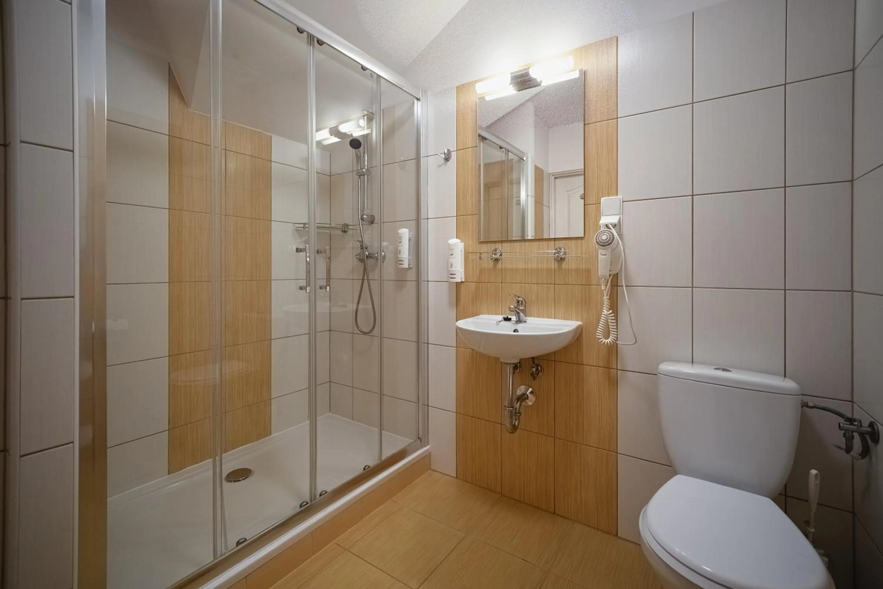 Shower in Kompleks Antałówka Termy & Med