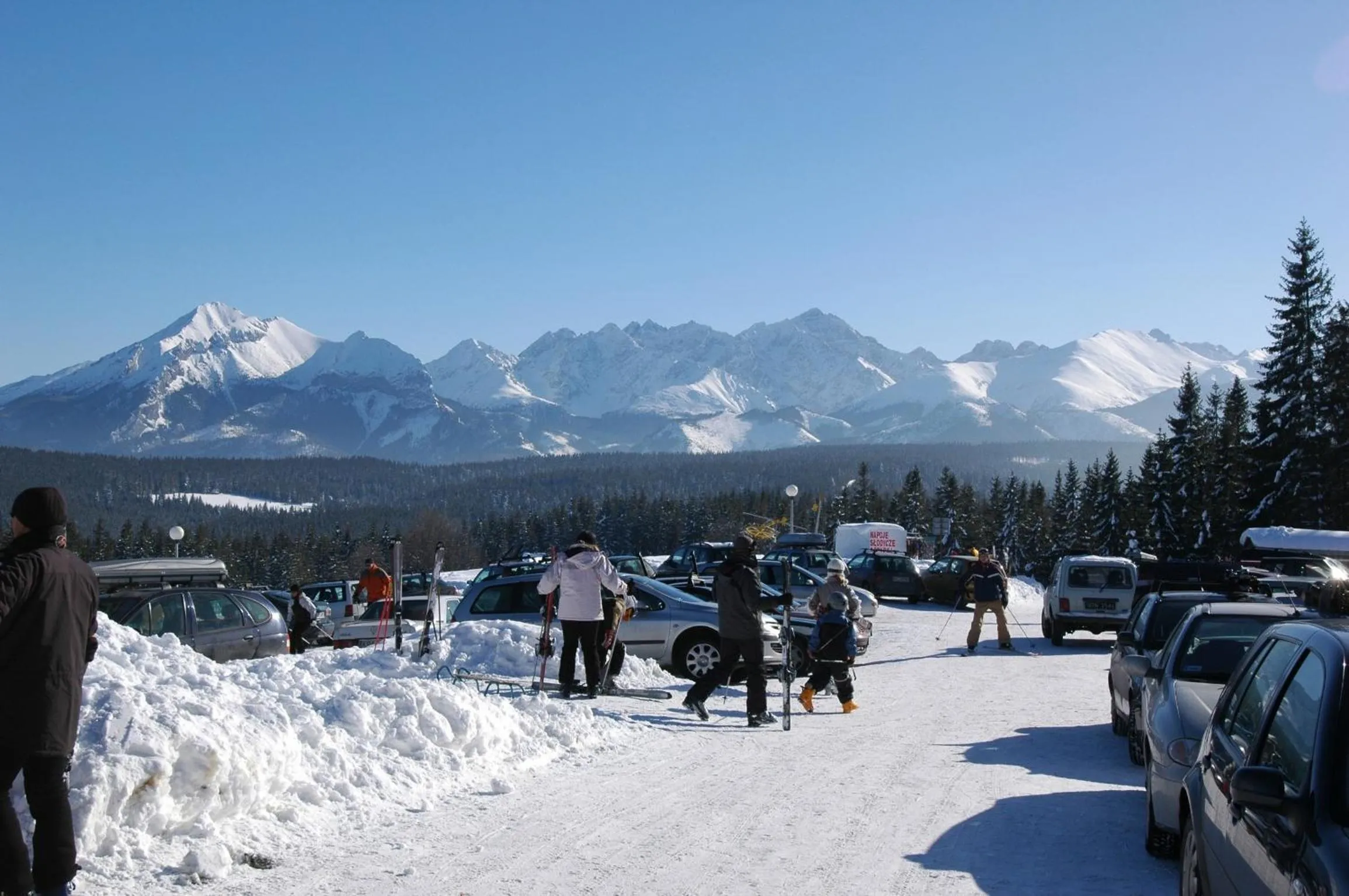 Day in Zespół Tatry - Hotel Tatry i Budynek Turystyczny