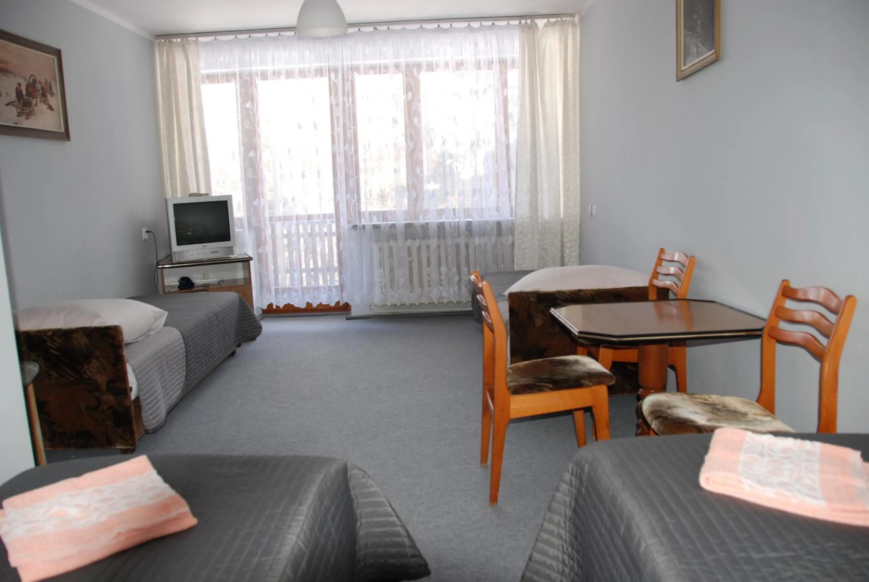 Bed in Zespół Tatry - Hotel Tatry i Budynek Turystyczny