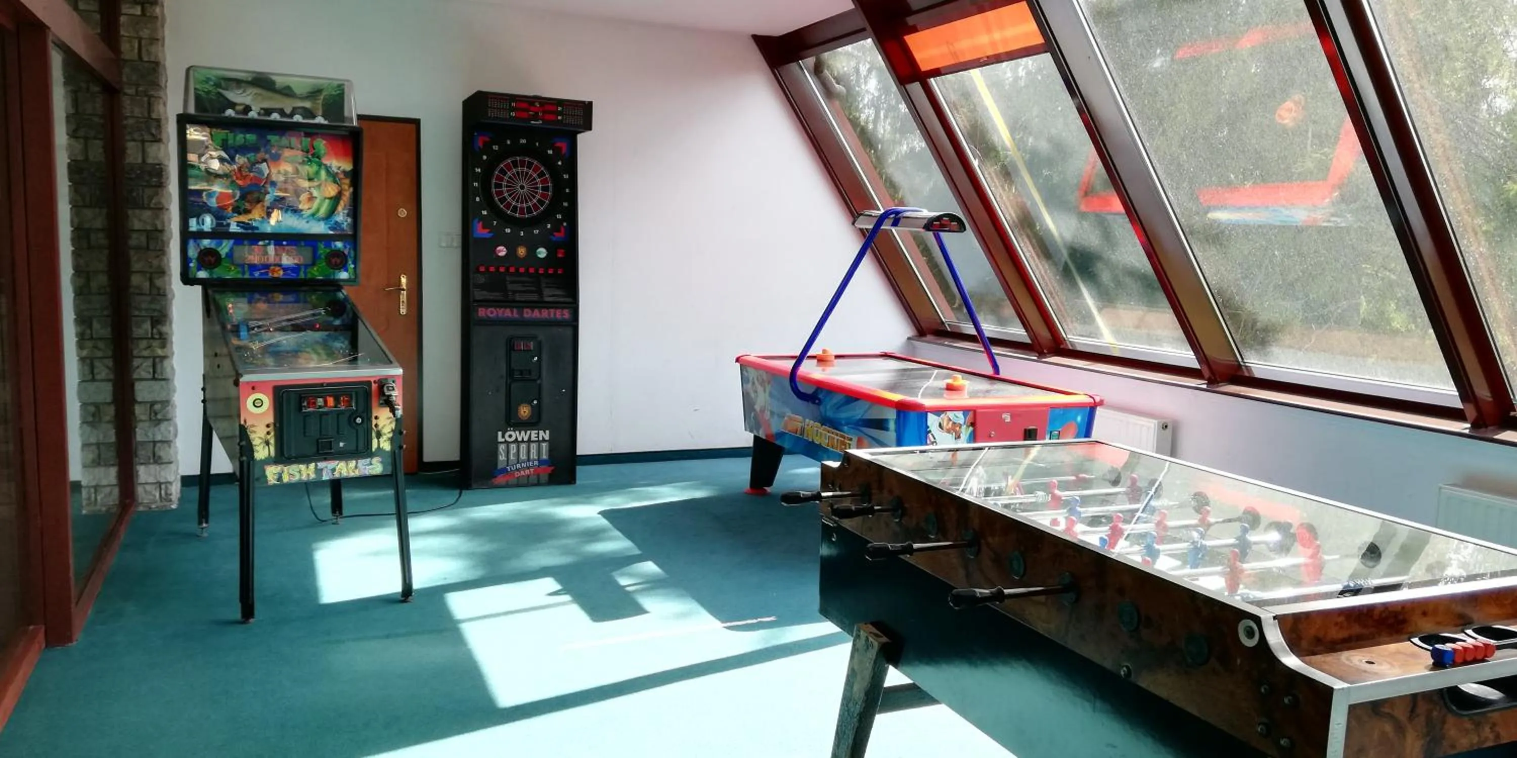 Darts in Zespół Tatry - Hotel Tatry i Budynek Turystyczny