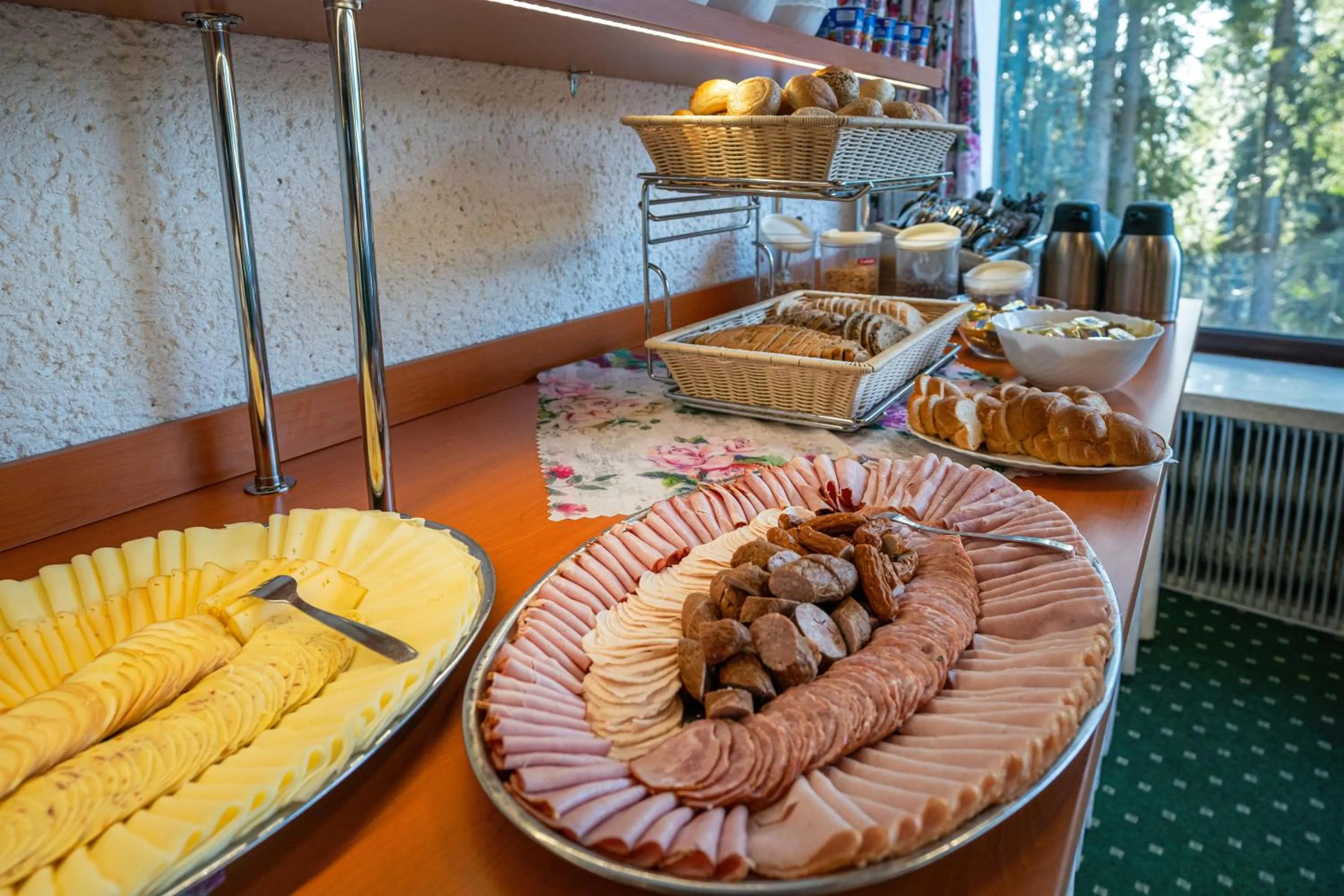 Food and drinks in Zespół Tatry - Hotel Tatry i Budynek Turystyczny