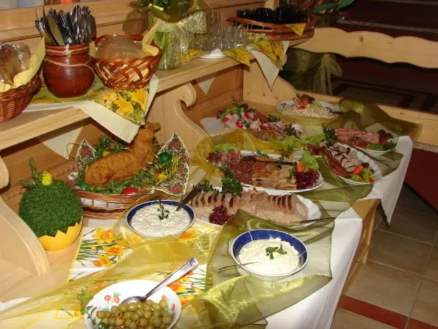 Food in Willa Cetynka