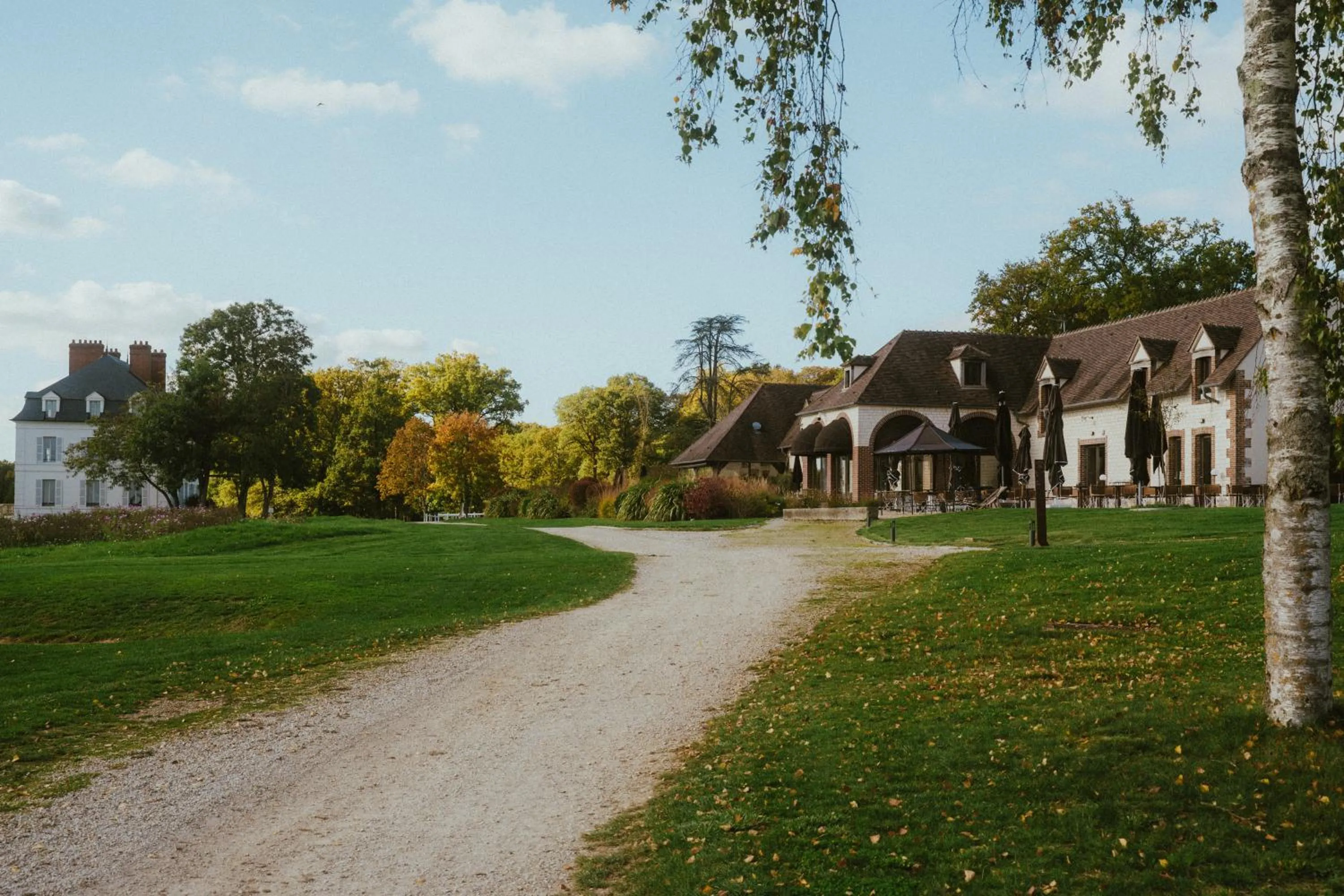 Property building in Domaine Du Roncemay - Hôtel, Restaurants, Spa & Golf