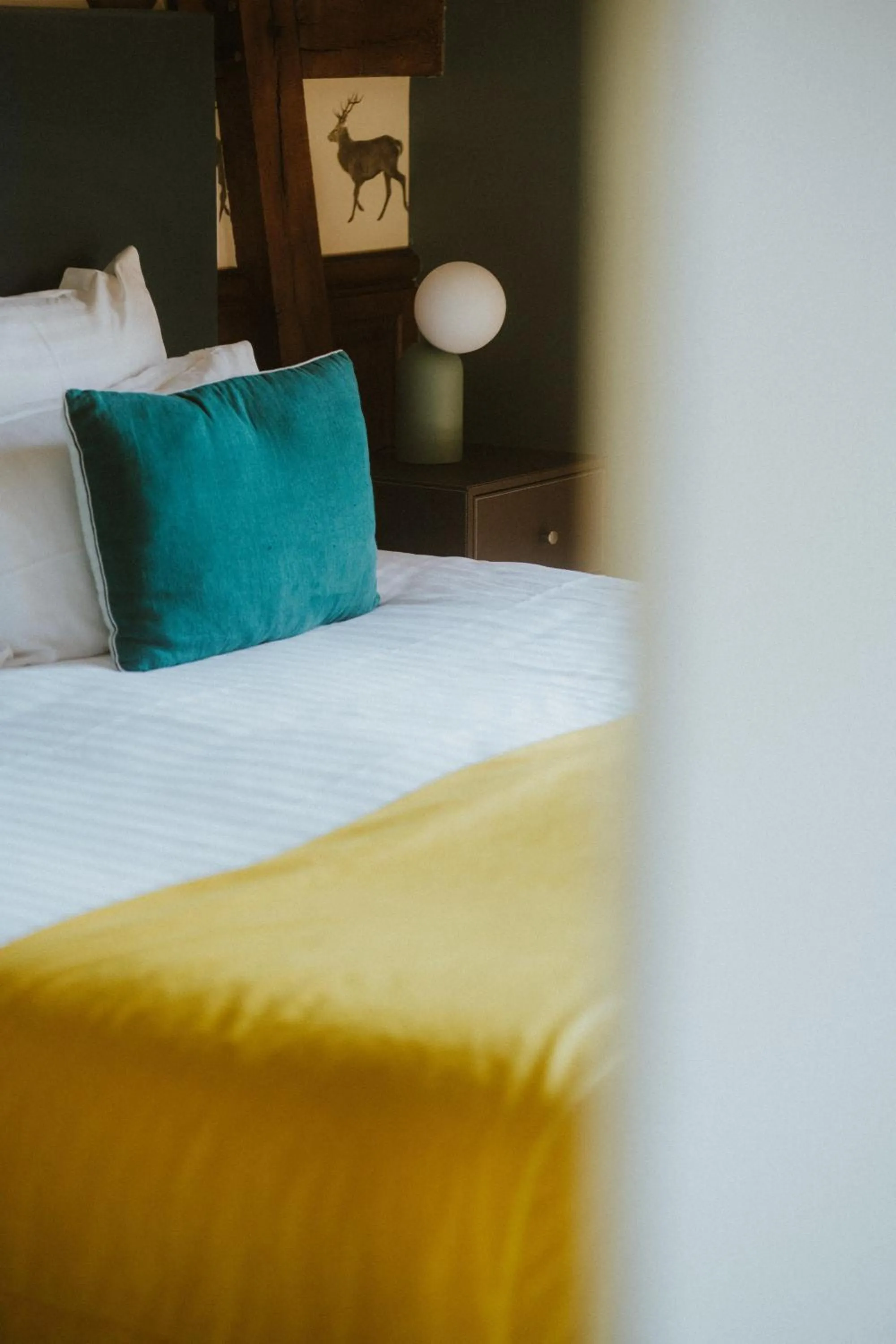 Bedroom, Bed in Domaine Du Roncemay - Hôtel, Restaurants, Spa & Golf