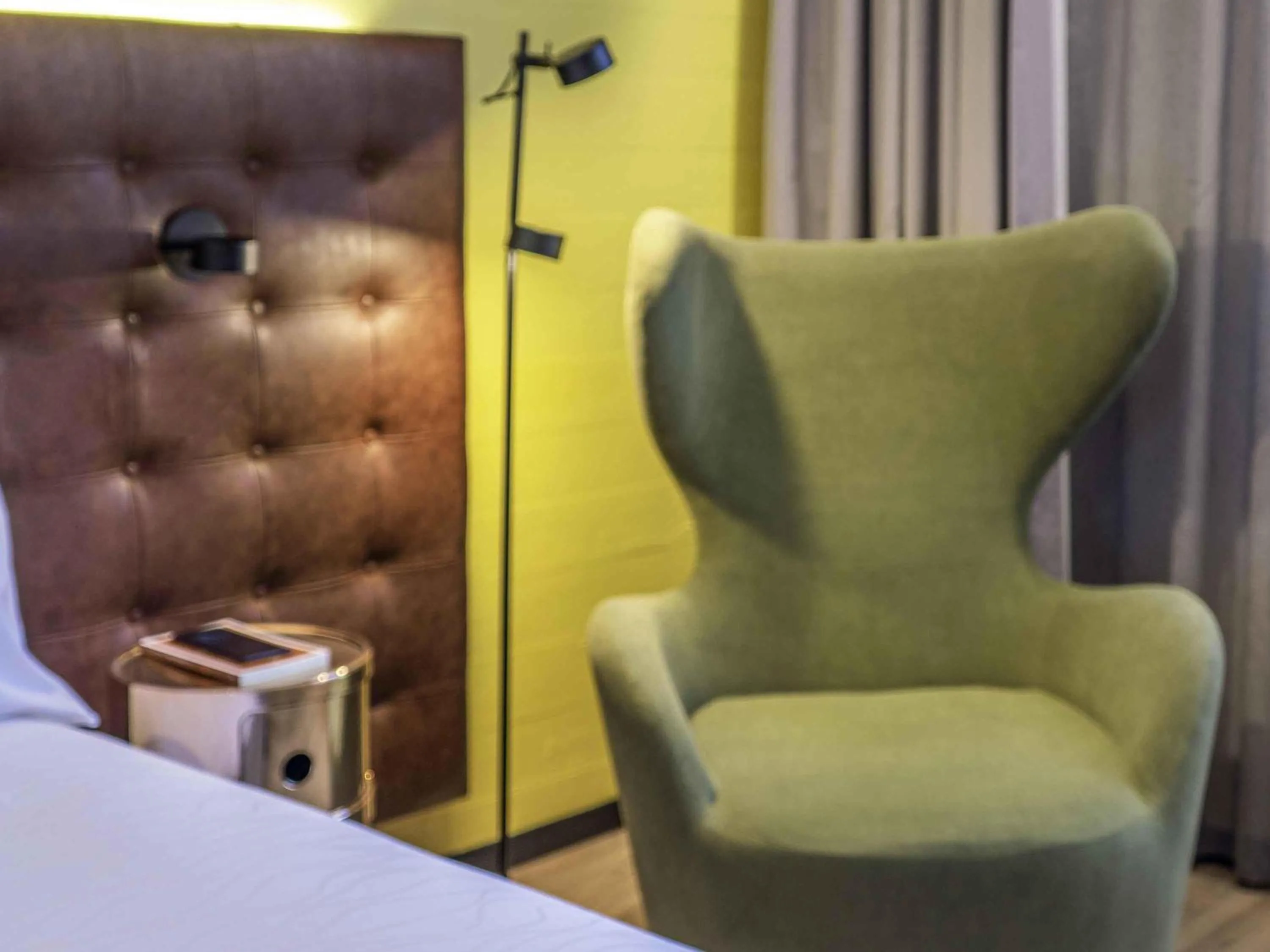 Bedroom, Bed in Pullman Santiago El Bosque