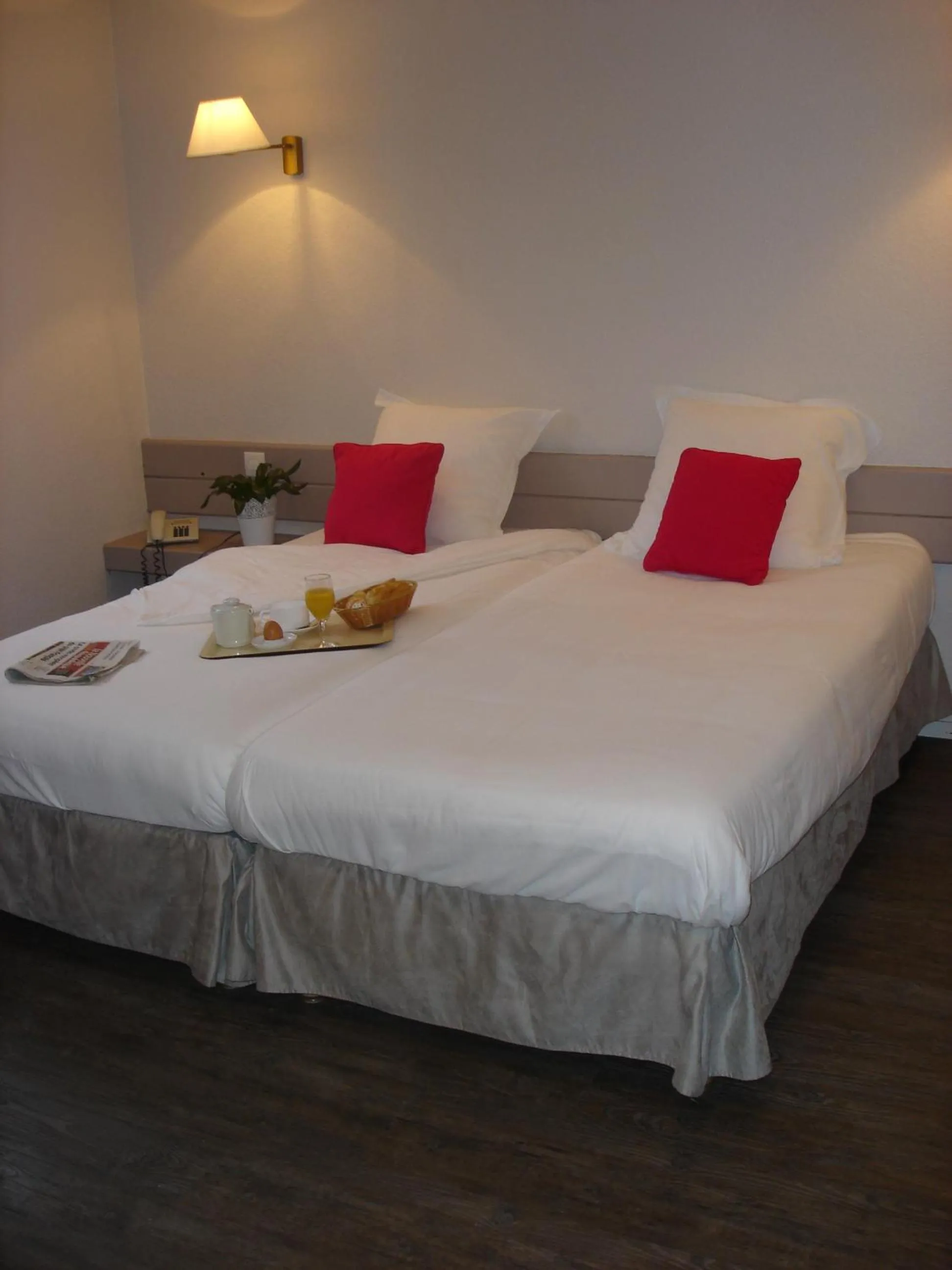 Bed in Hotel-Restaurant Du Lac