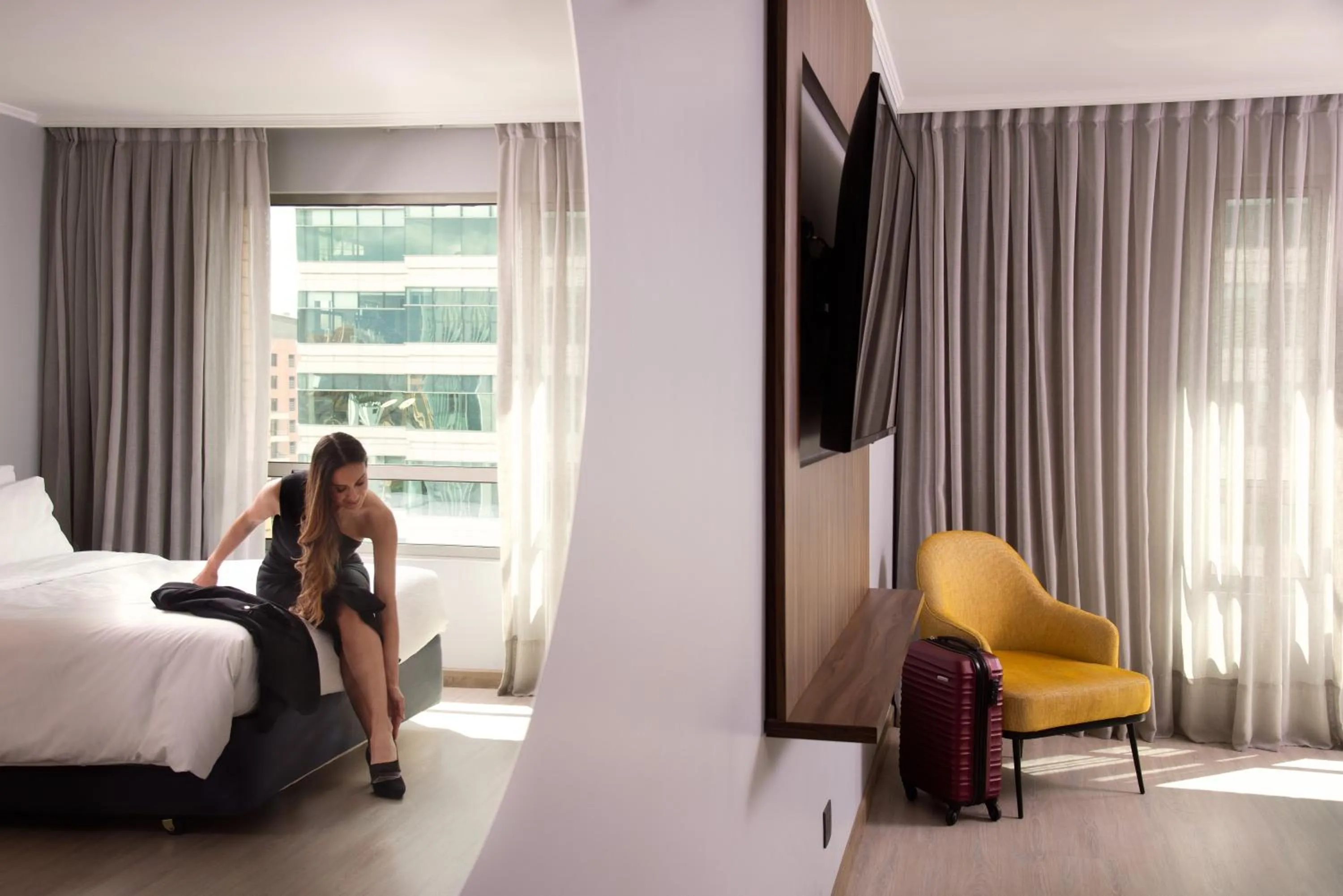 Guests, Bed in Novotel Santiago Las Condes