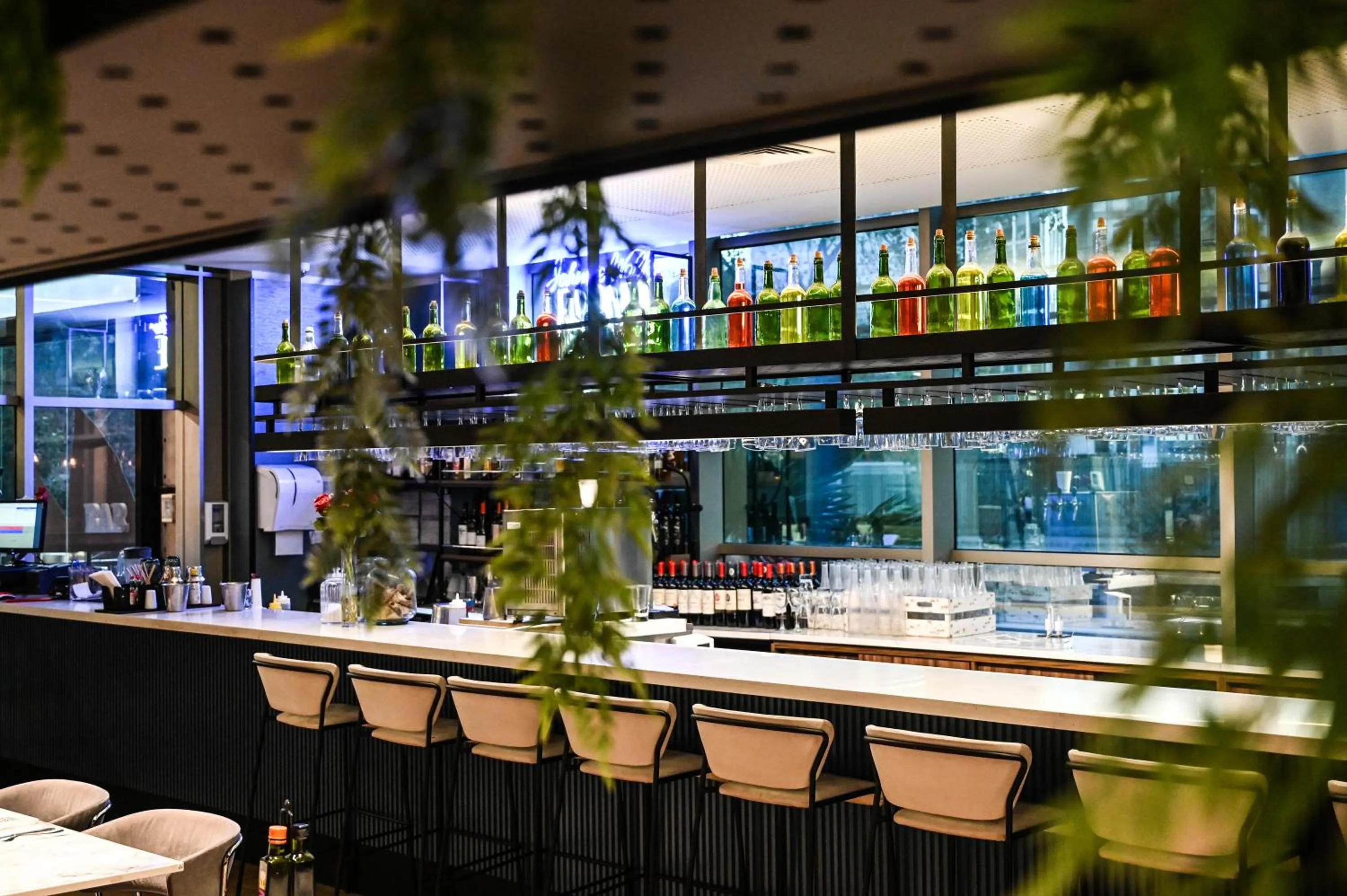 Restaurant/places to eat in Novotel Santiago Las Condes