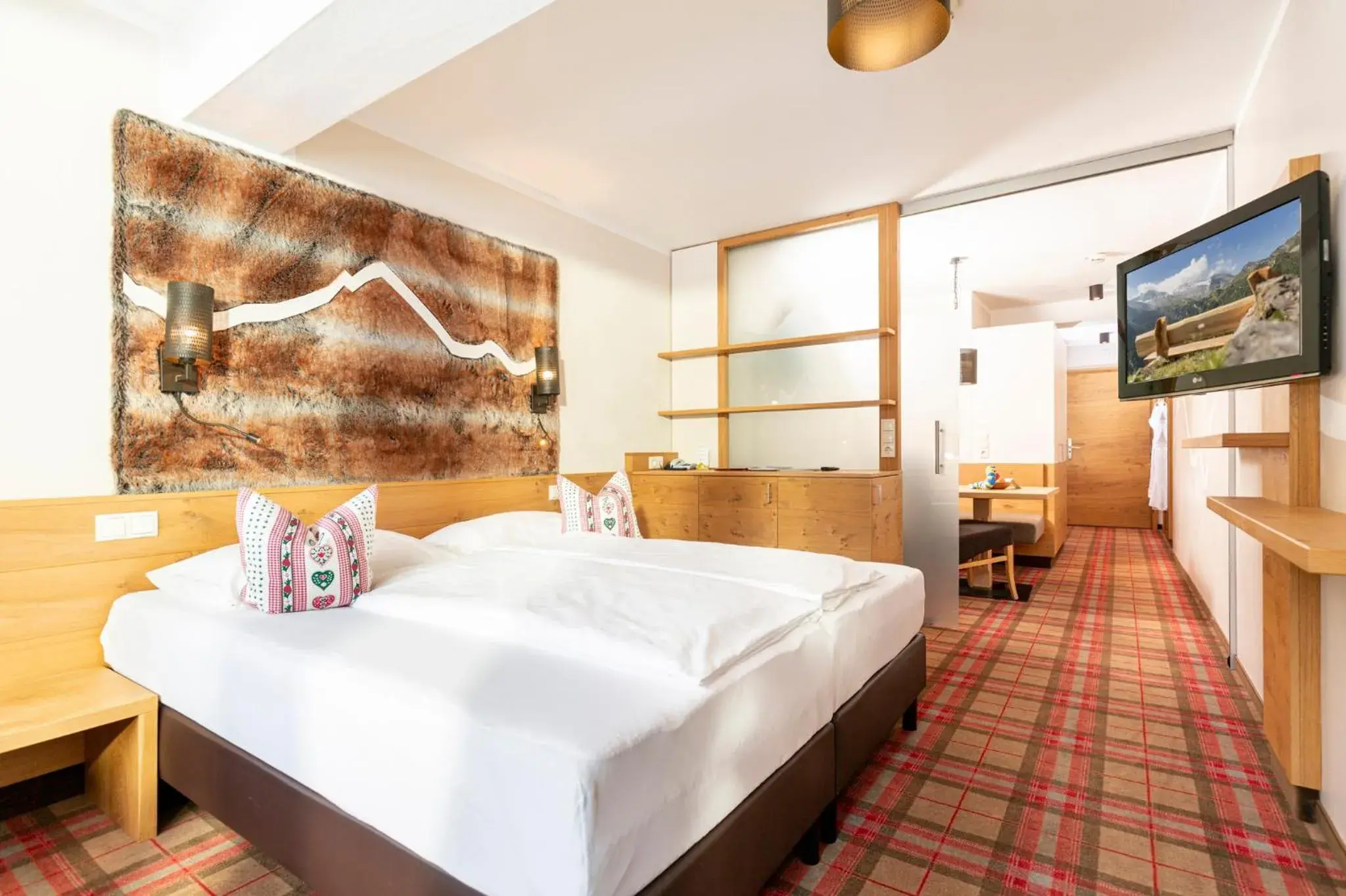 Junior Suite in Kinder- & Gletscherhotel Hintertuxerhof Junior Suite in Kinder- & Gletscherhotel Hintertuxerhof