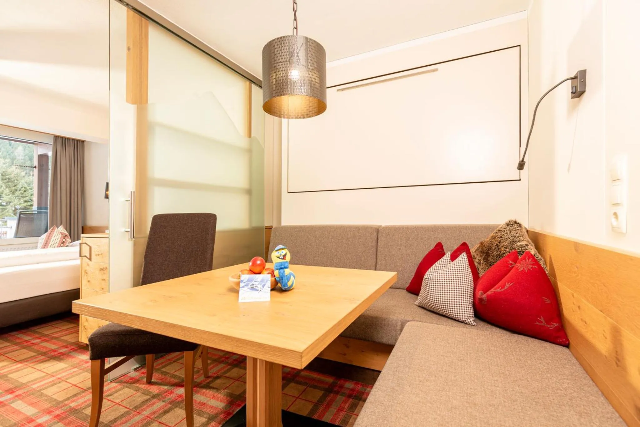 Photo of the whole room, Bed in Kinder- & Gletscherhotel Hintertuxerhof