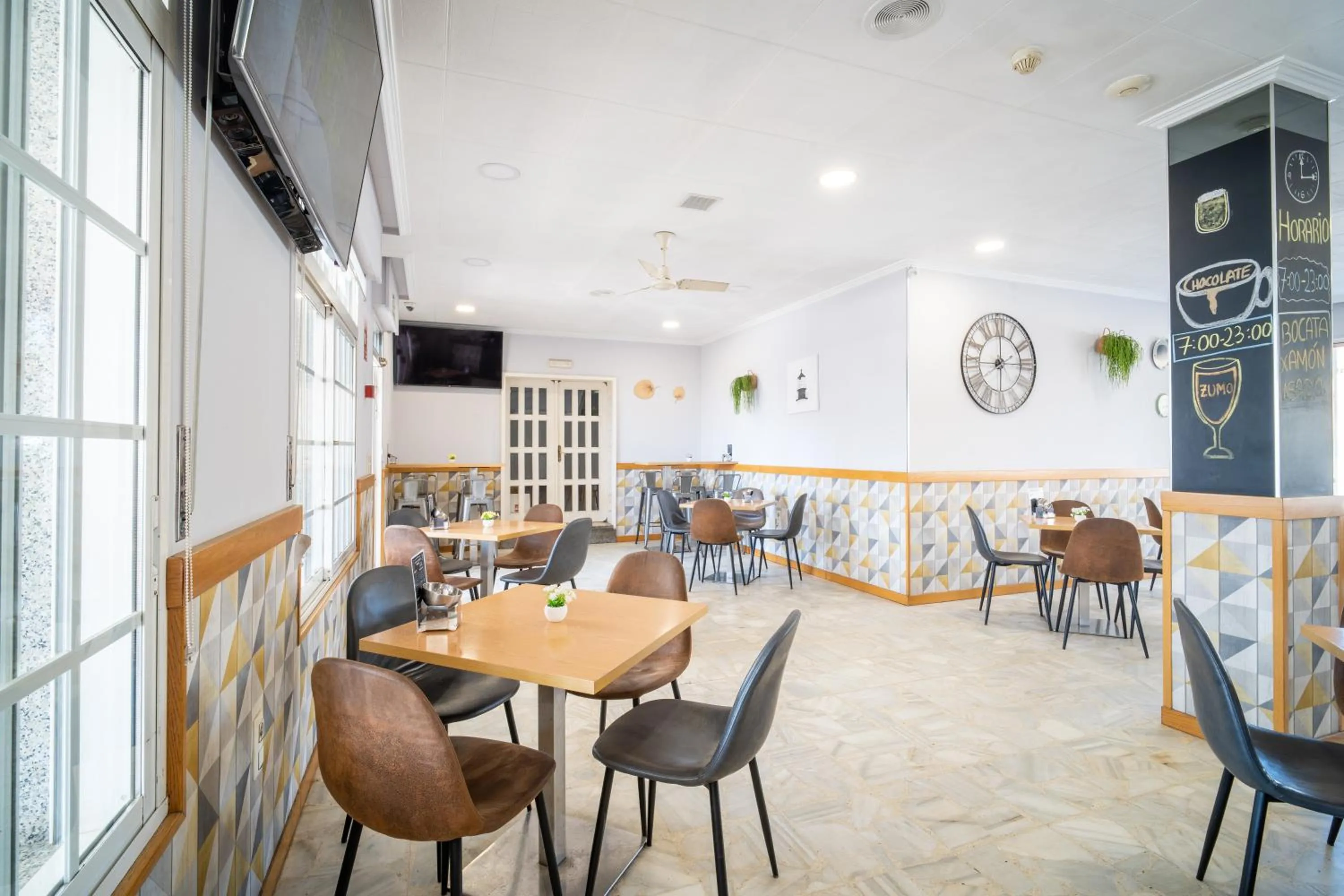 Lounge or bar in Hotel La Terraza