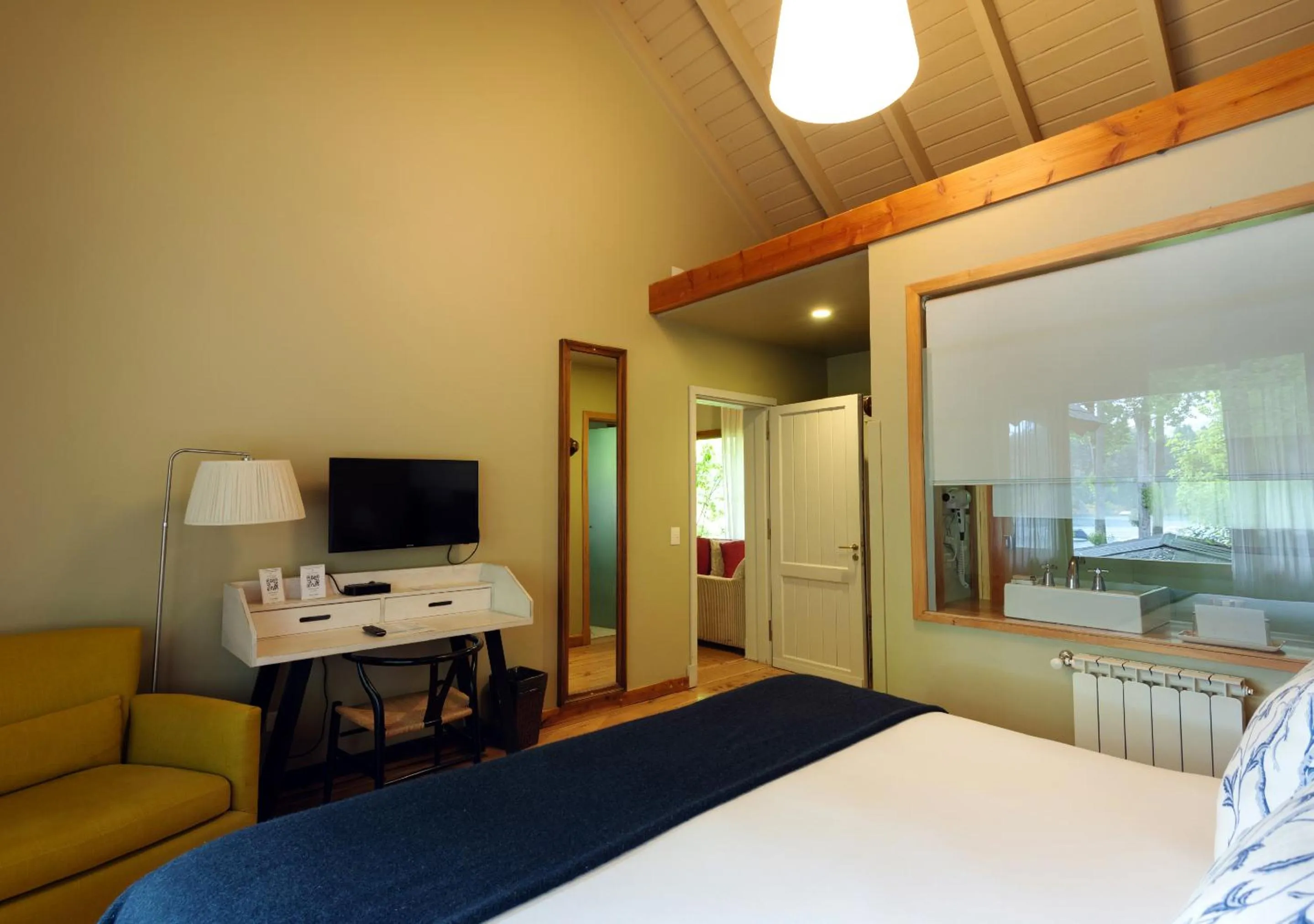 Bedroom, Bed in La Escondida Casa De Huespedes & Spa