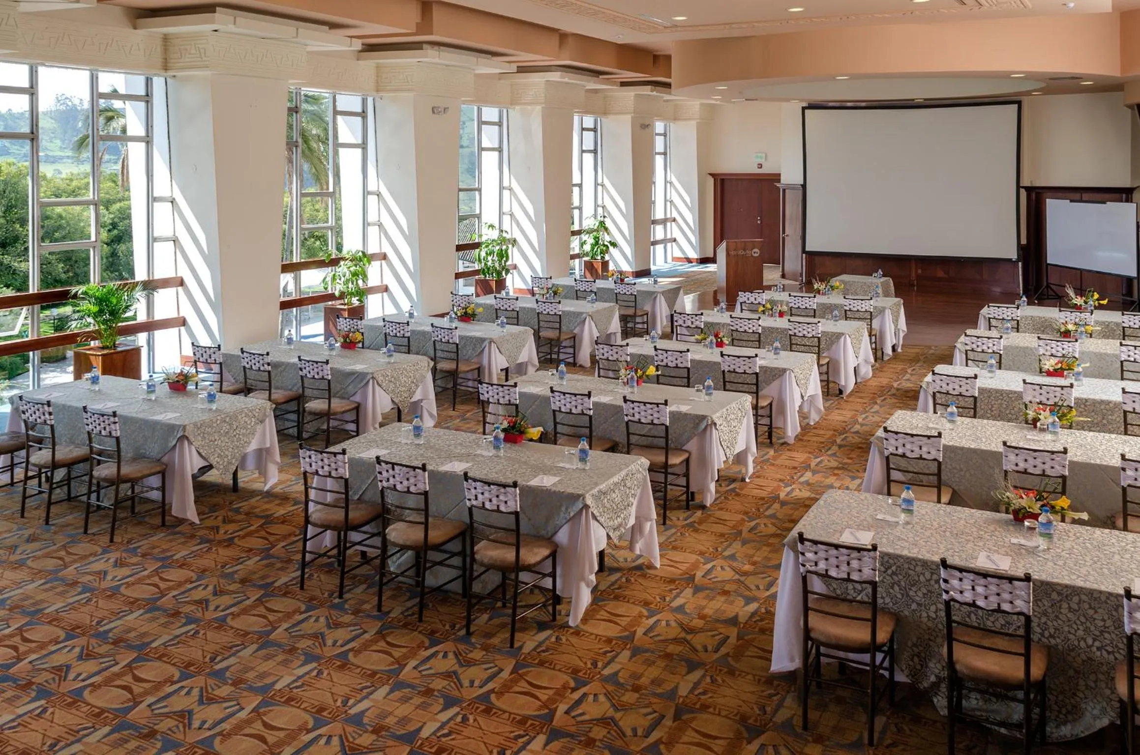 Banquet/Function facilities in Hotel Quito