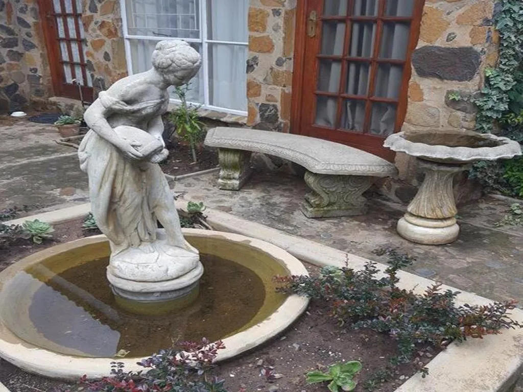 Garden in Gemsbok Cottage