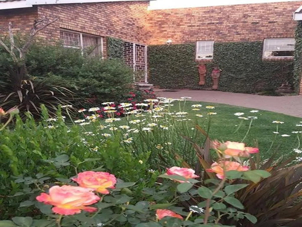 Garden in Gemsbok Cottage