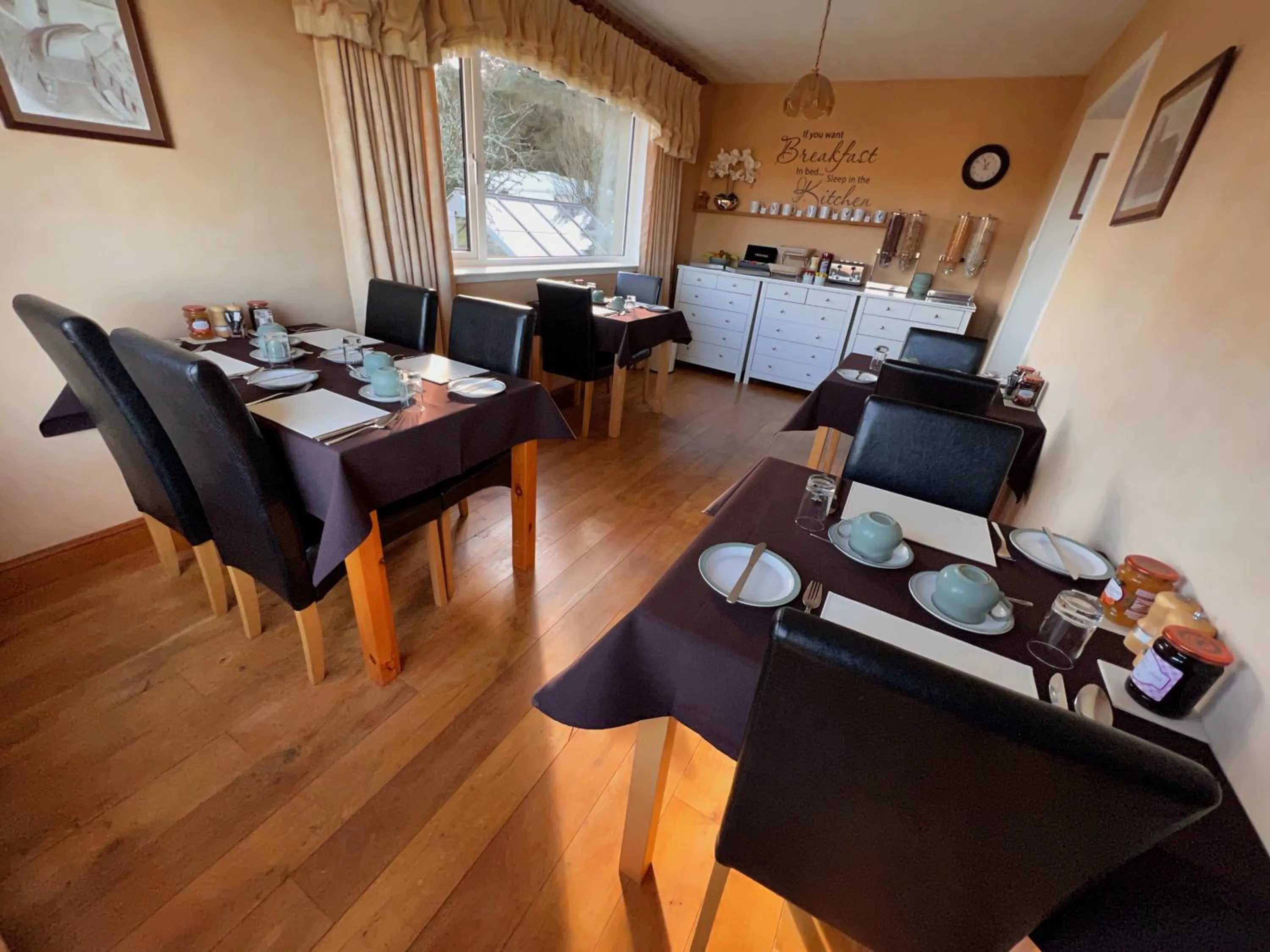 Restaurant/places to eat in The Sheiling B&B - NC 500