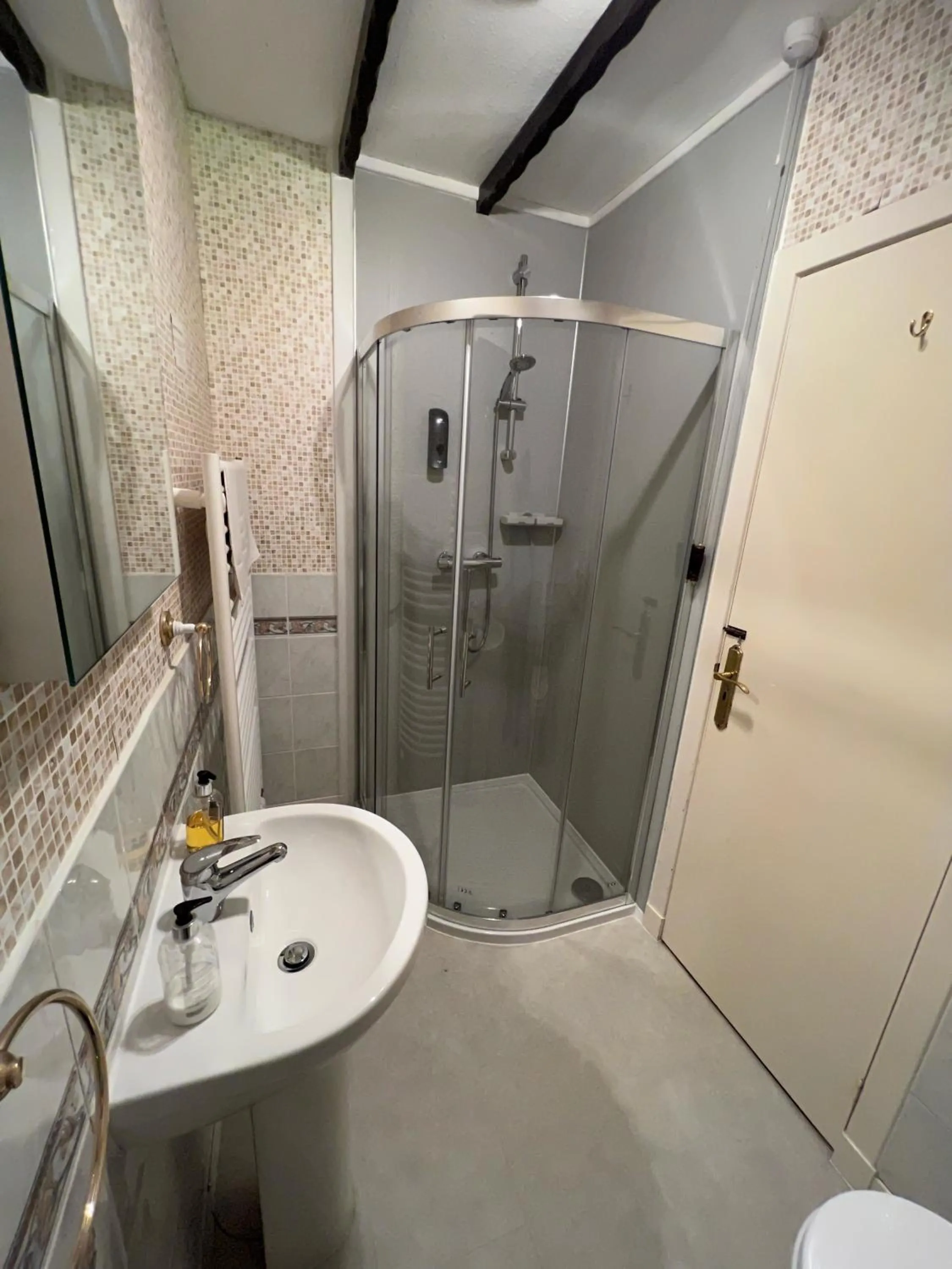 Bathroom in The Sheiling B&B - NC 500