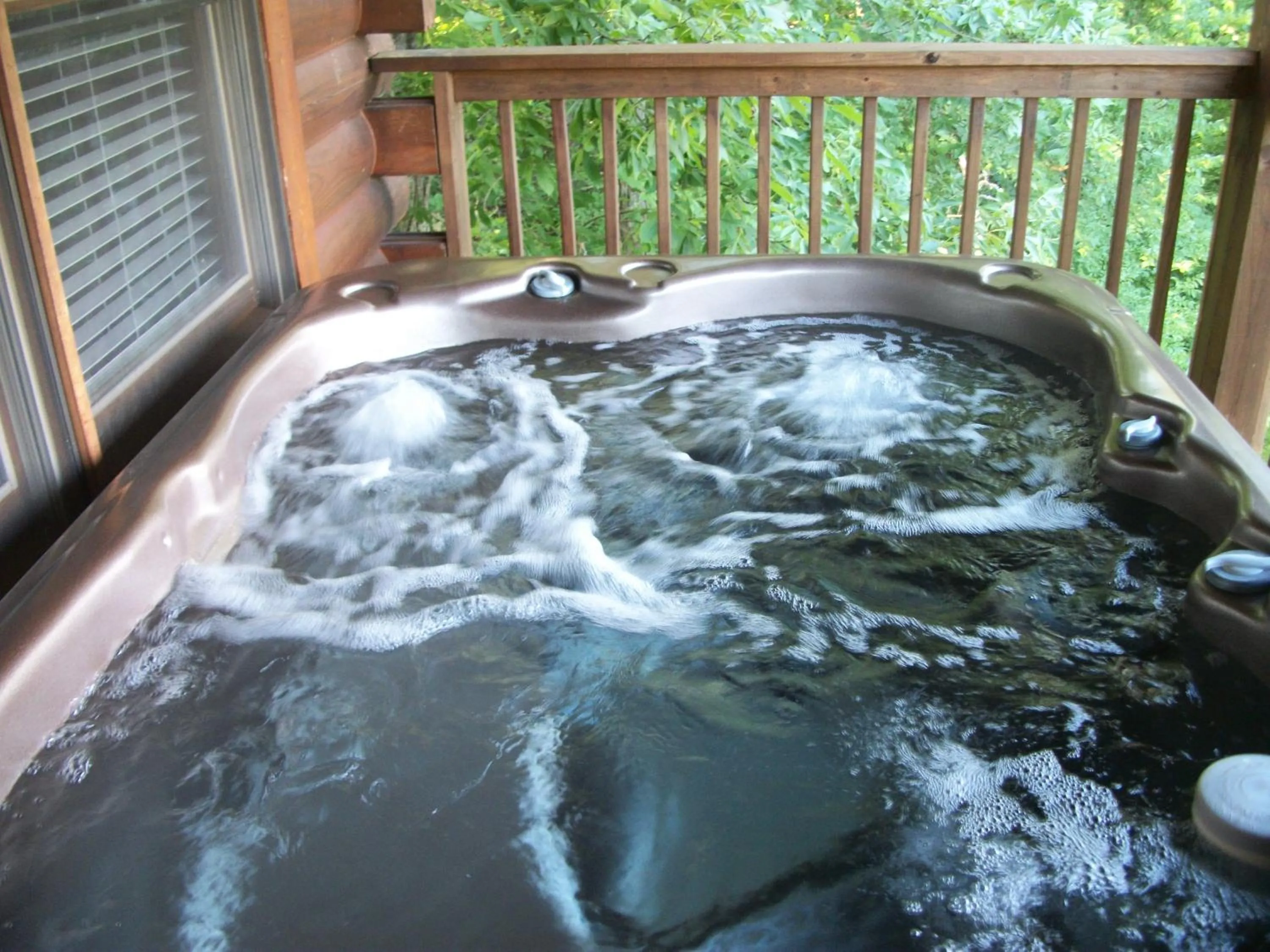 Hot Tub in Southern Grace