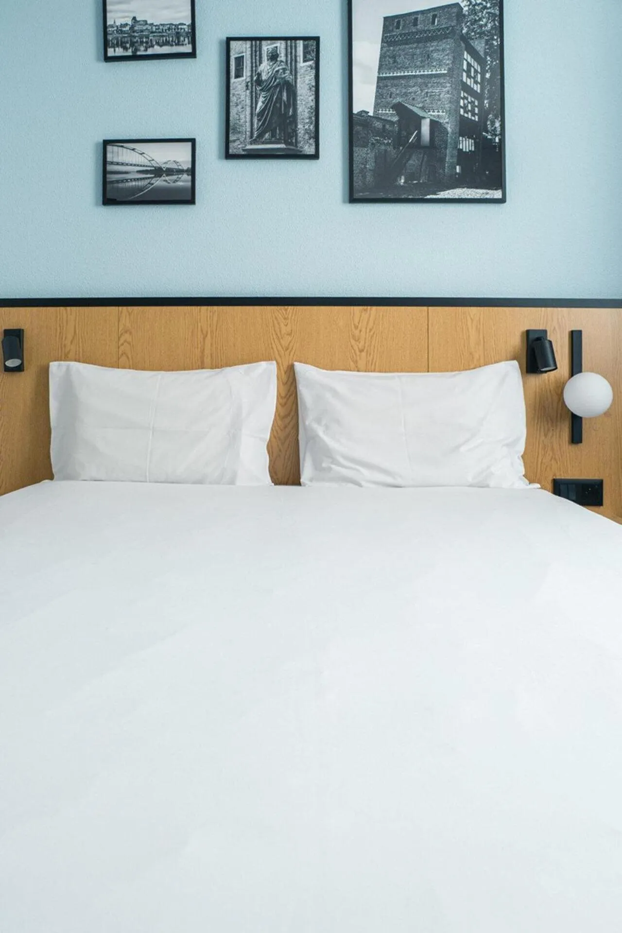 Photo of the whole room, Bed in B&B HOTEL Toruń