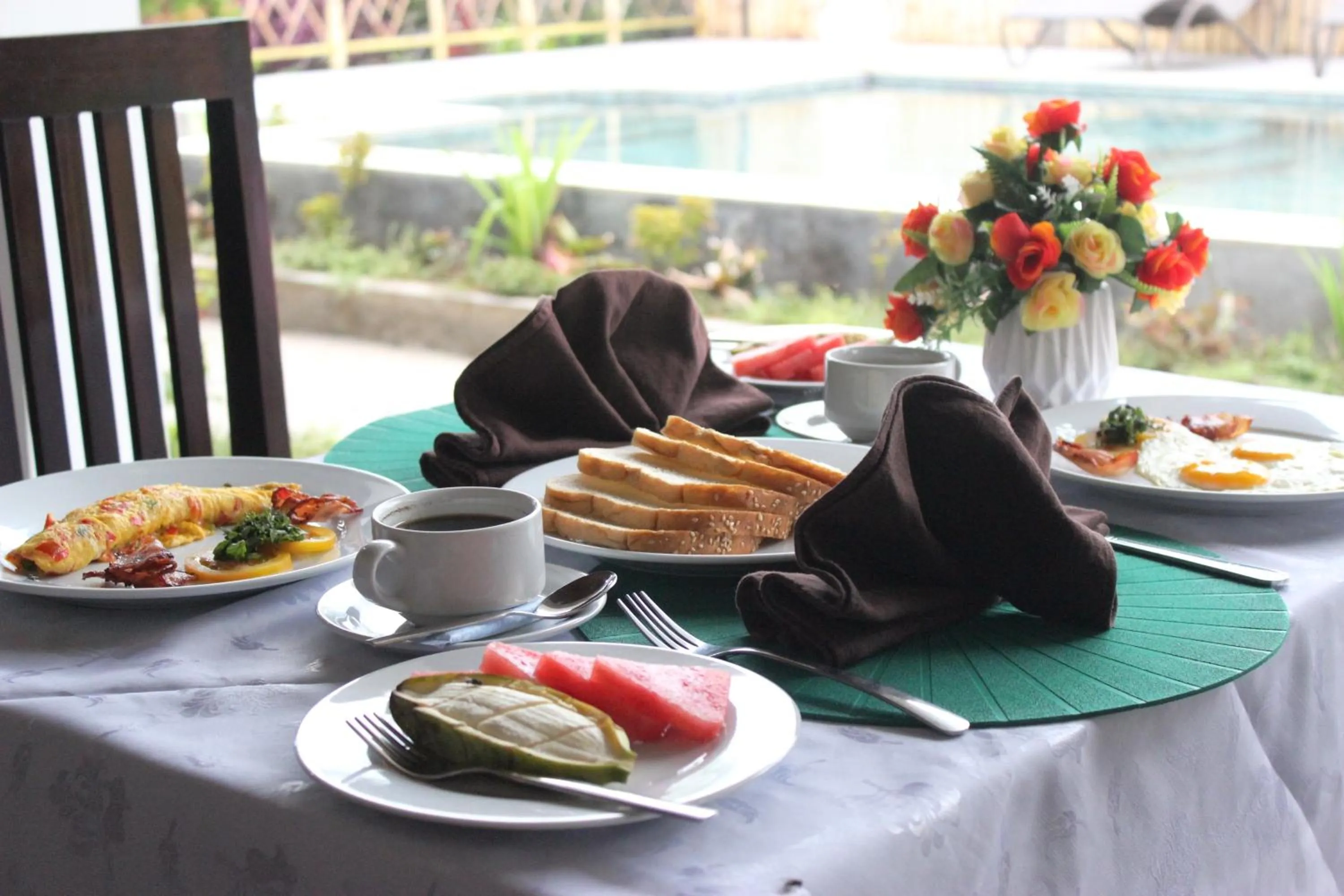 Food in The Barari Villas