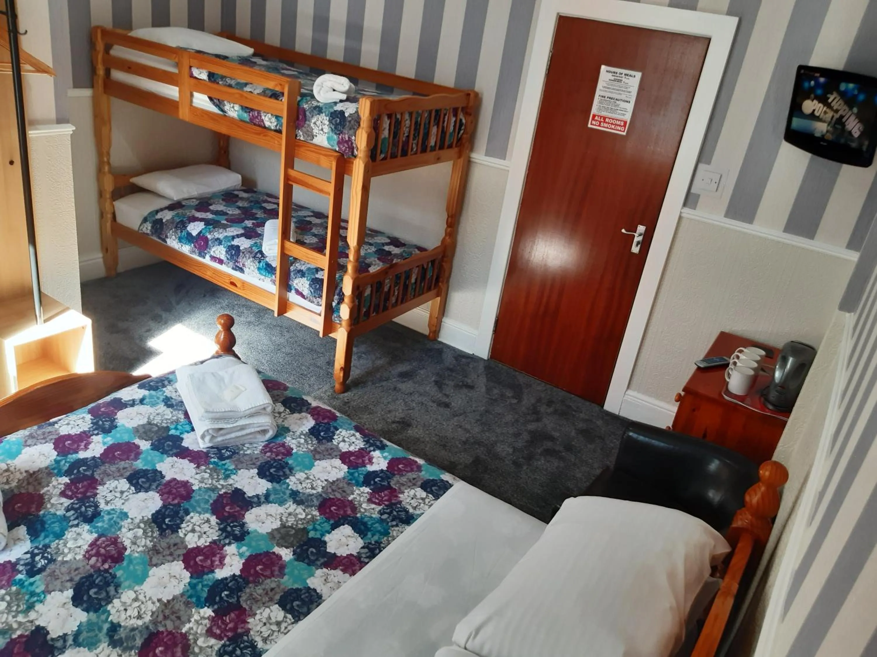 Bed in Wellington Hotel