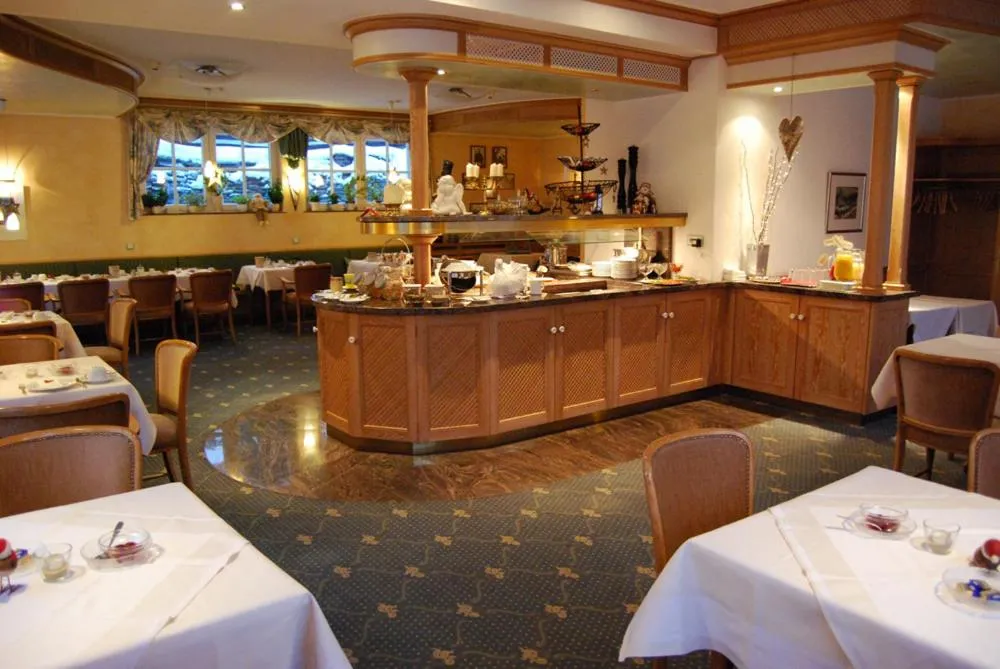 Restaurant/places to eat in Landgasthof Schneider, Westfeld