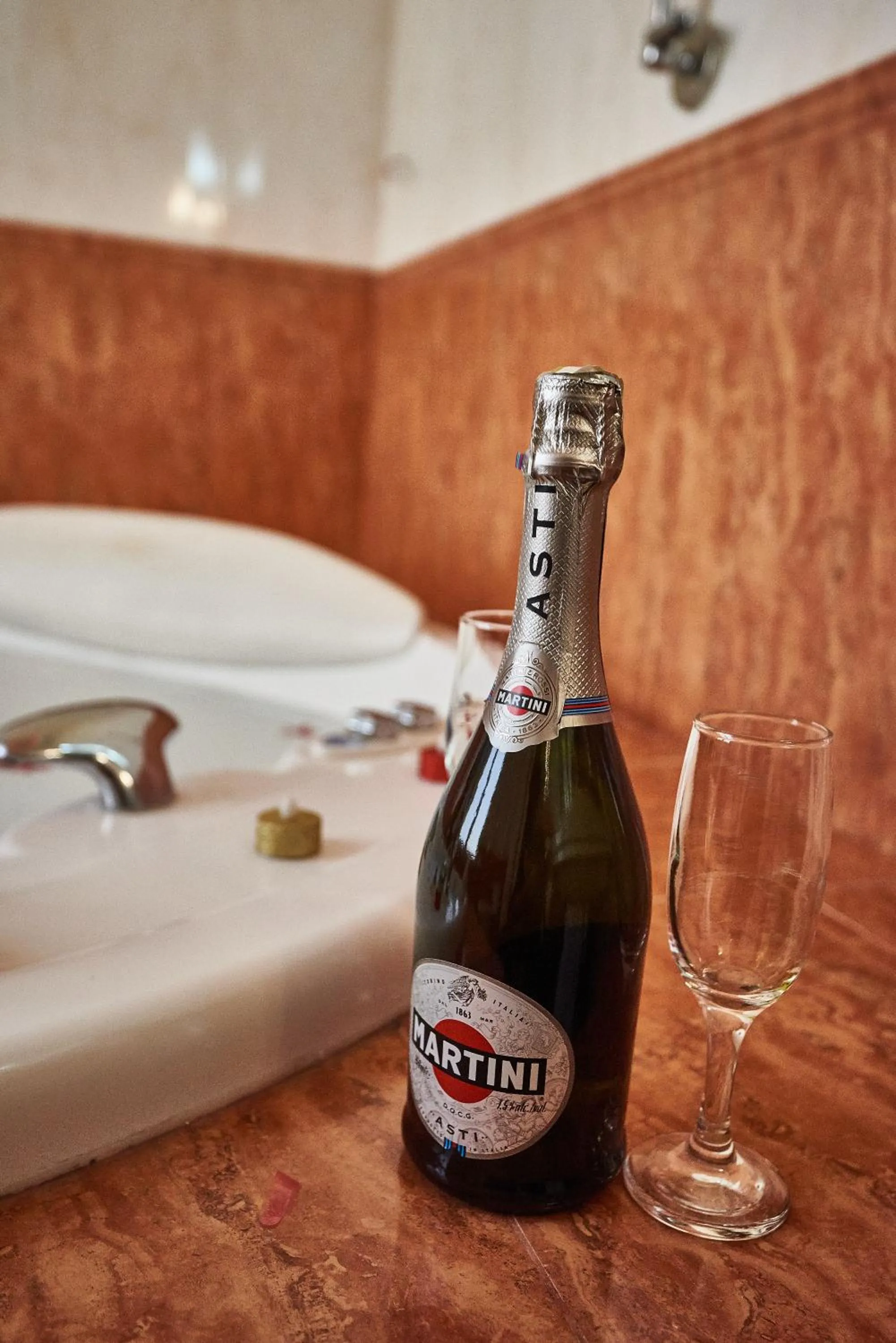 Alcoholic drinks in Exis Hotel