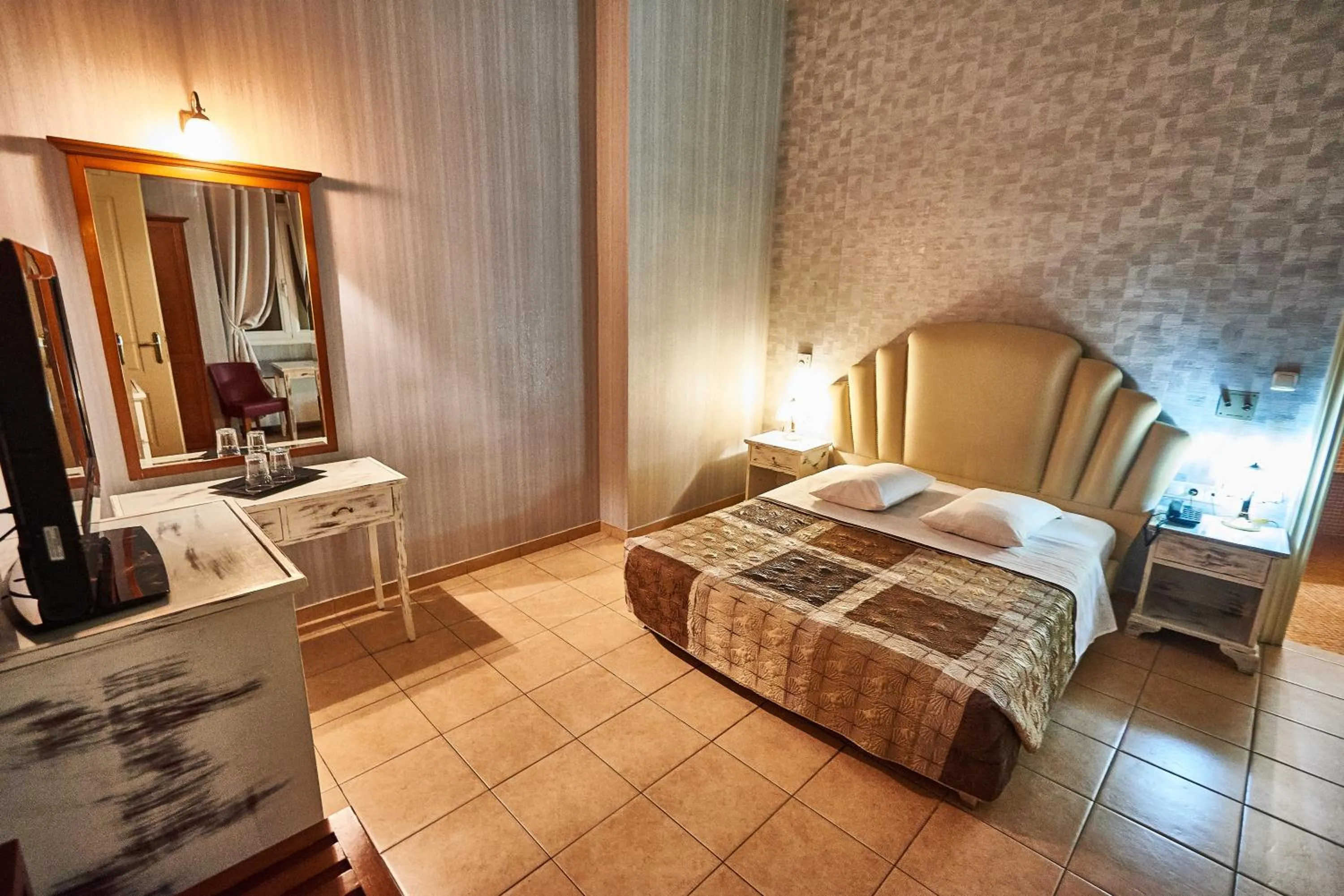 Photo of the whole room, Bed in Exis Hotel