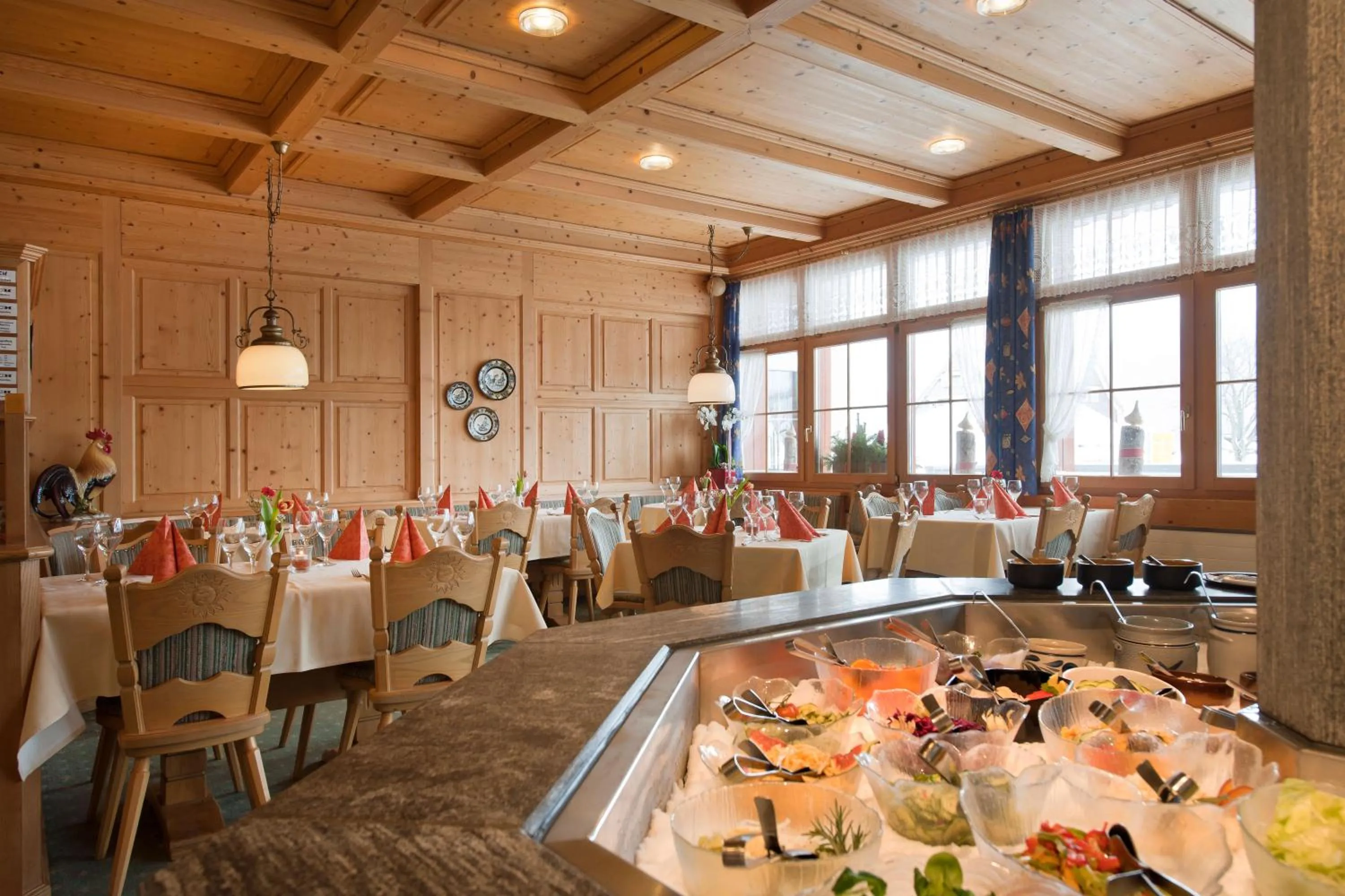 Restaurant/places to eat in Hotel Sonne