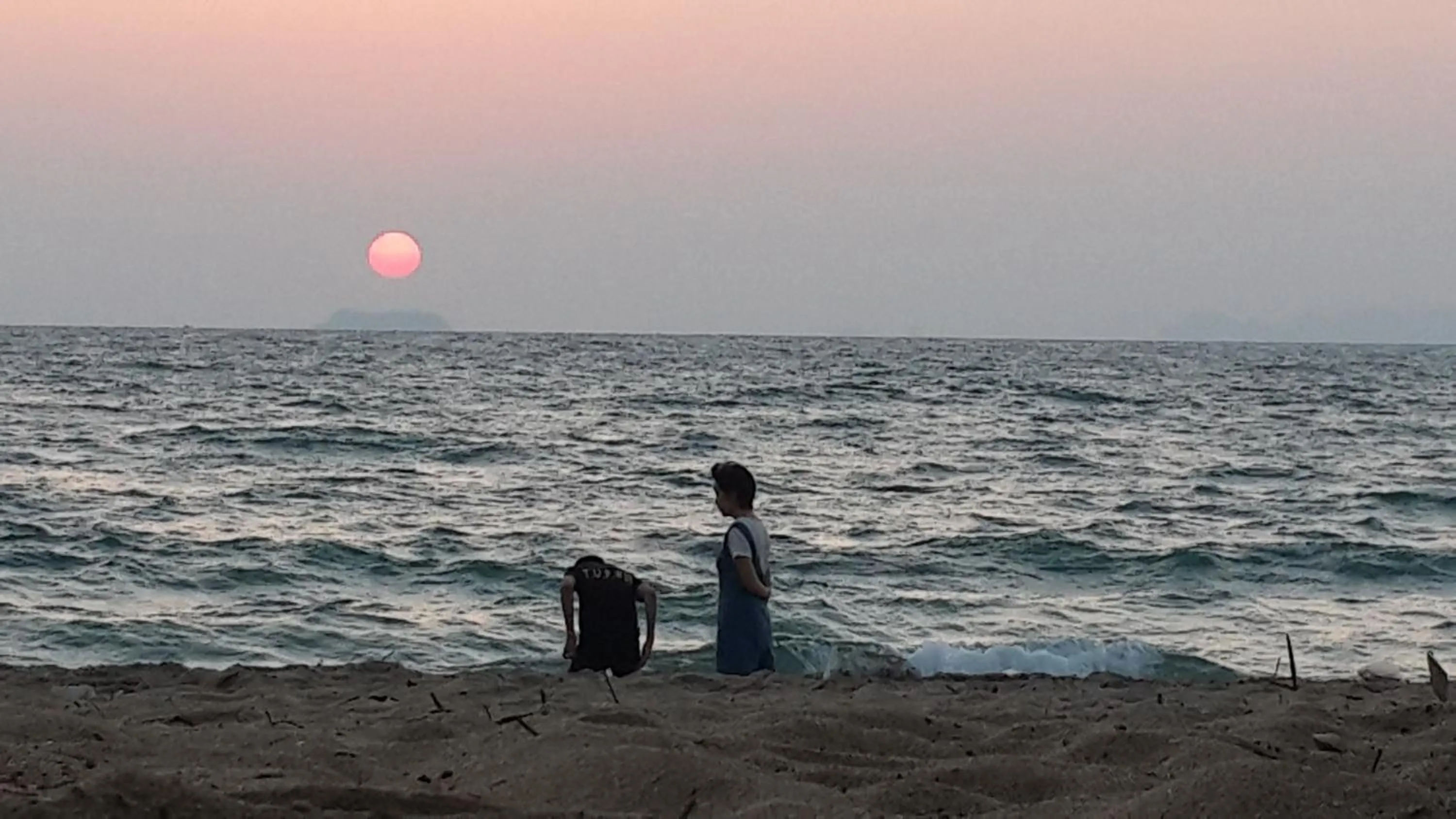 People in Tropicana Lanta Resort