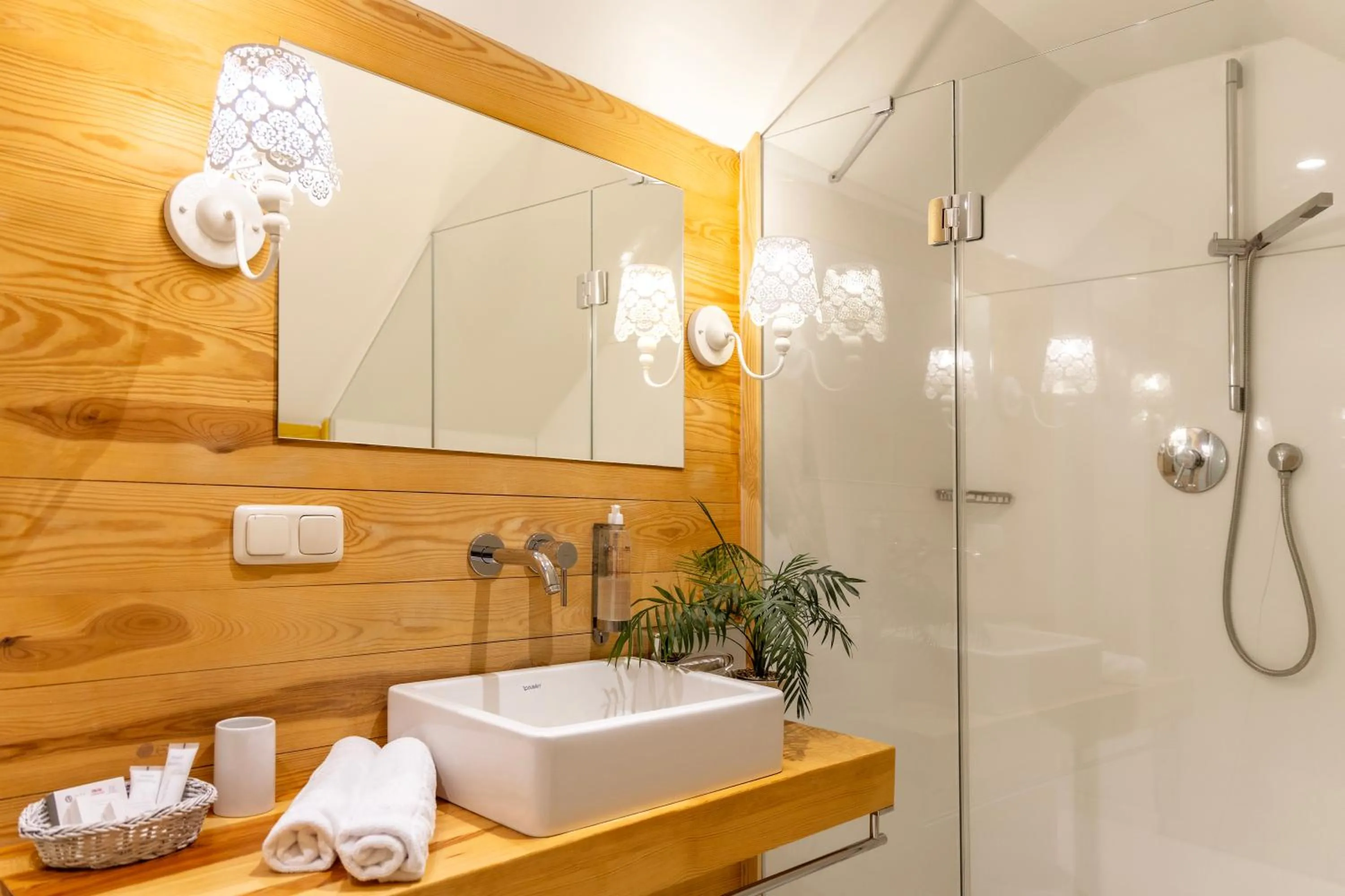 Bathroom in Hotel Głęboczek Vine Resort& Spa