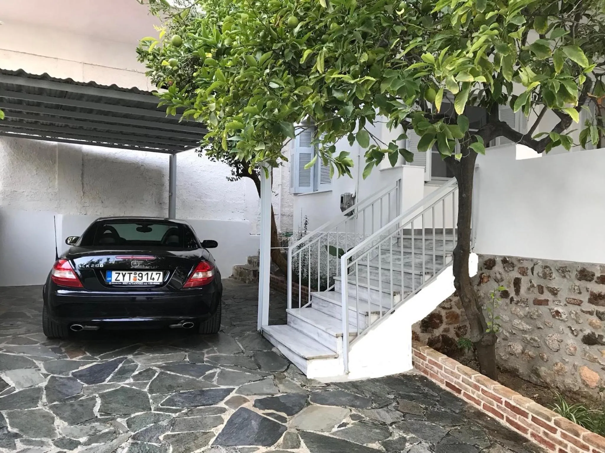 Parking in Dina's House