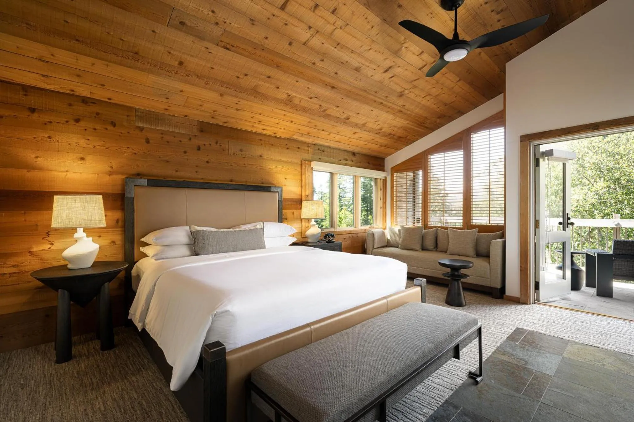 Bed in Alila Ventana Big Sur - Inclusive Resort