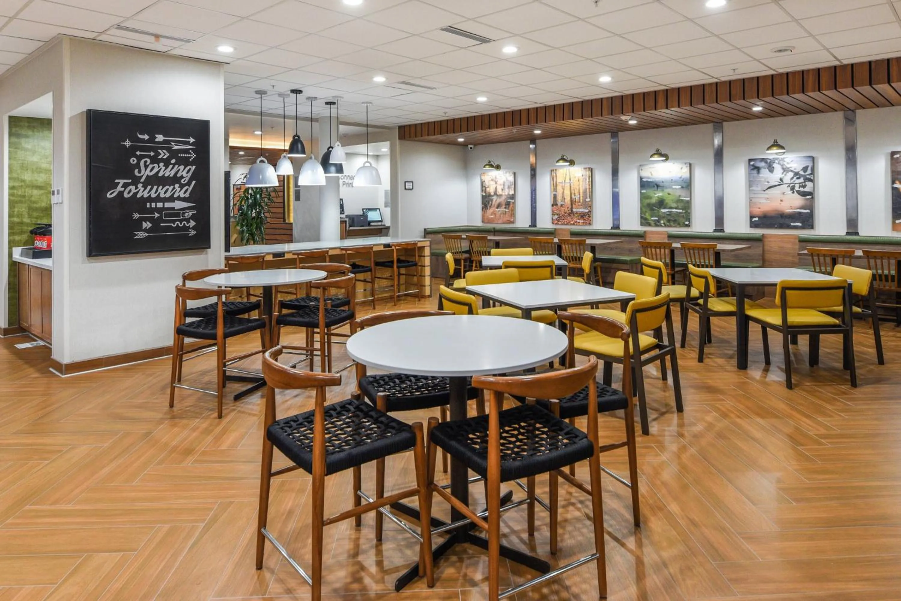 Breakfast in Fairfield Inn & Suites Ontario Rancho Cucamonga