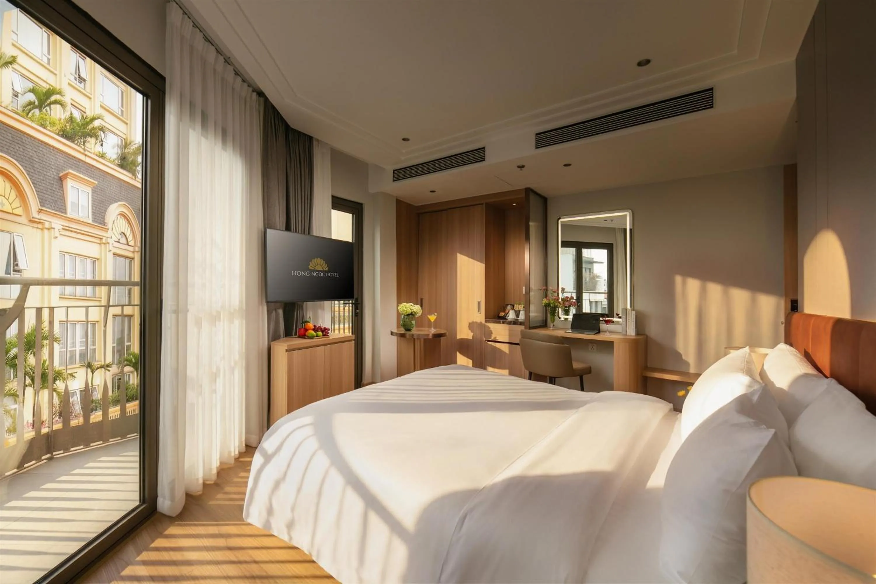 Photo of the whole room, Bed in Hong Ngoc Cochinchine Boutique Hotel & Spa