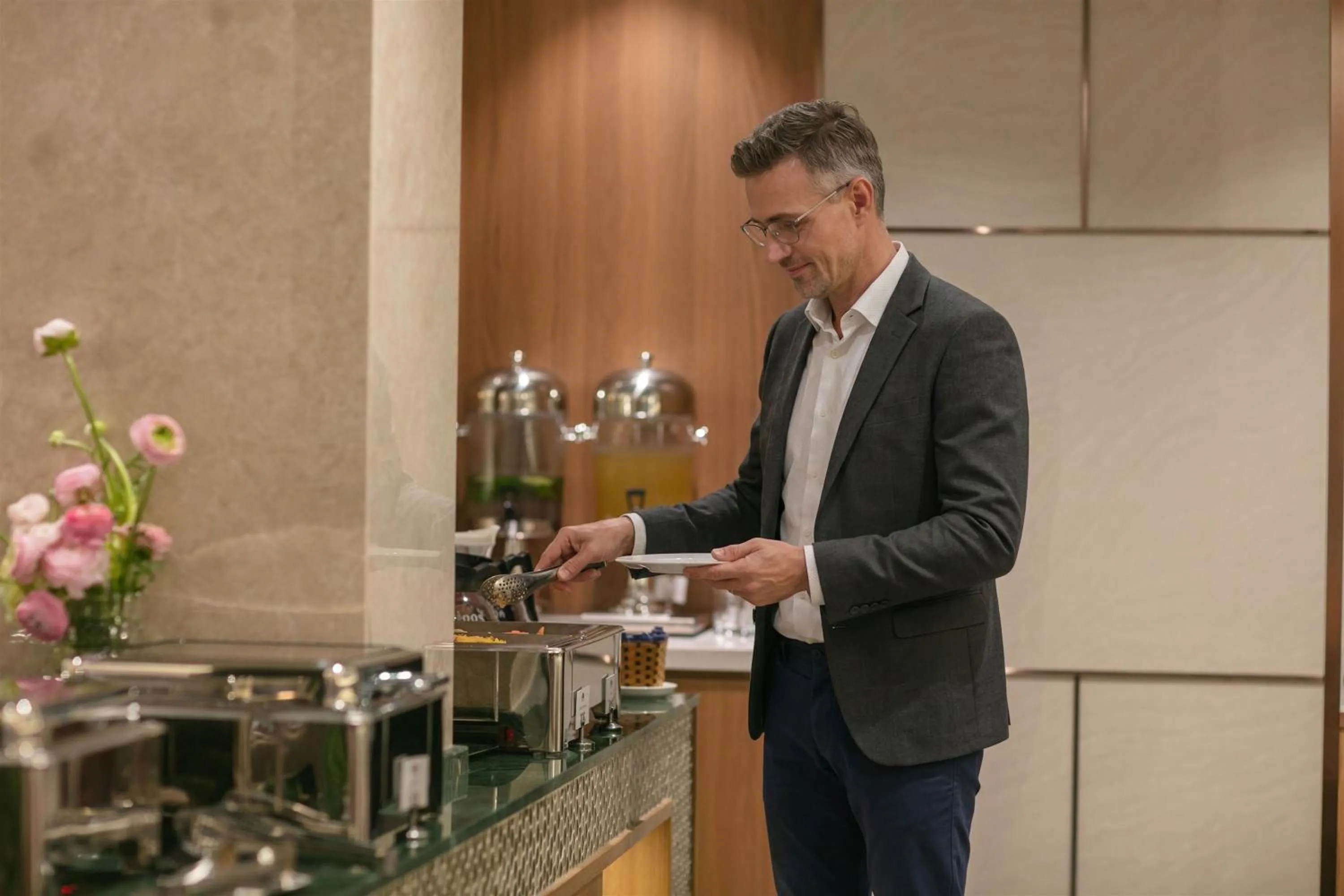 People in Hong Ngoc Cochinchine Boutique Hotel & Spa