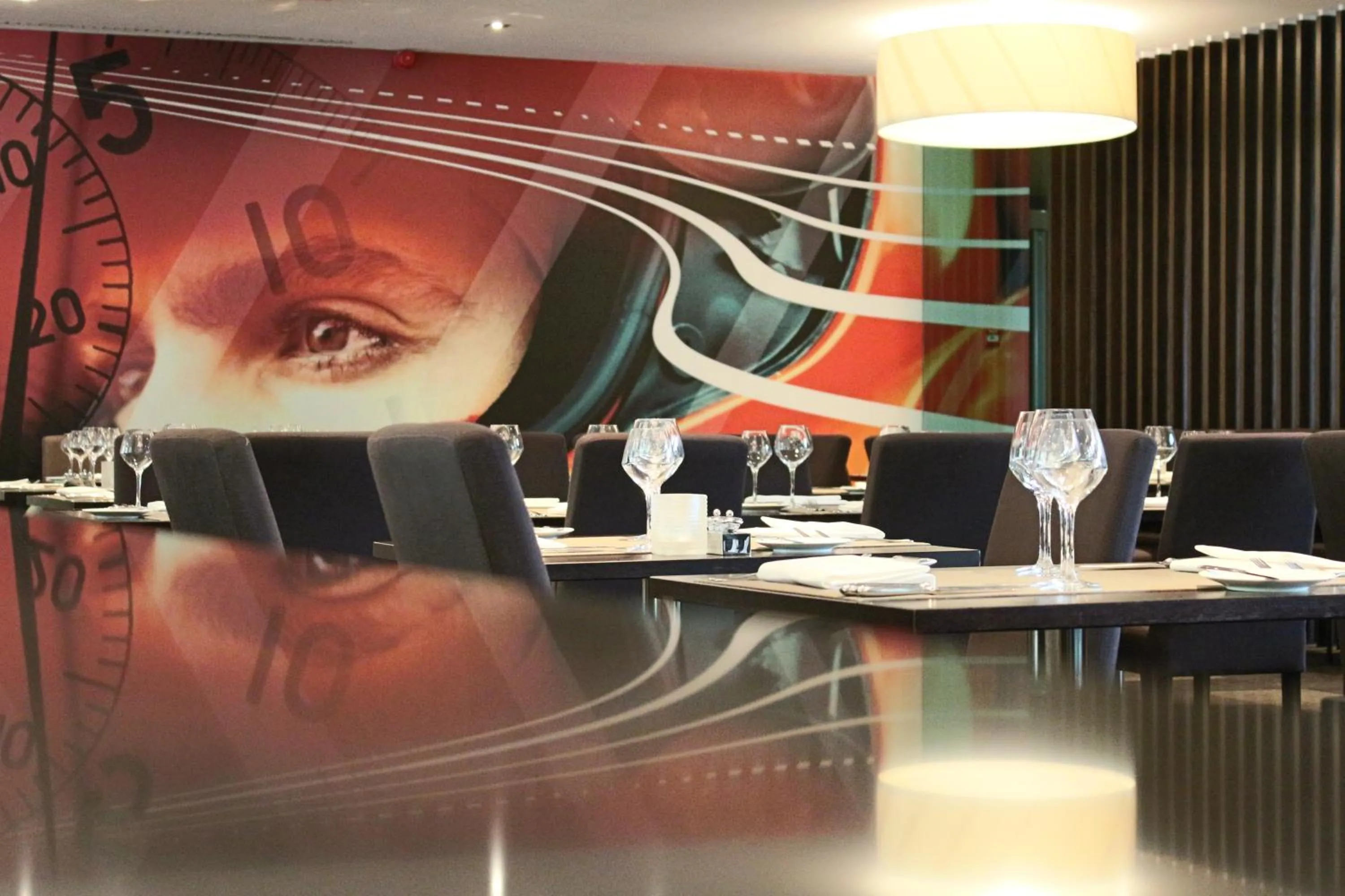 Restaurant/places to eat in Hotel de la Source