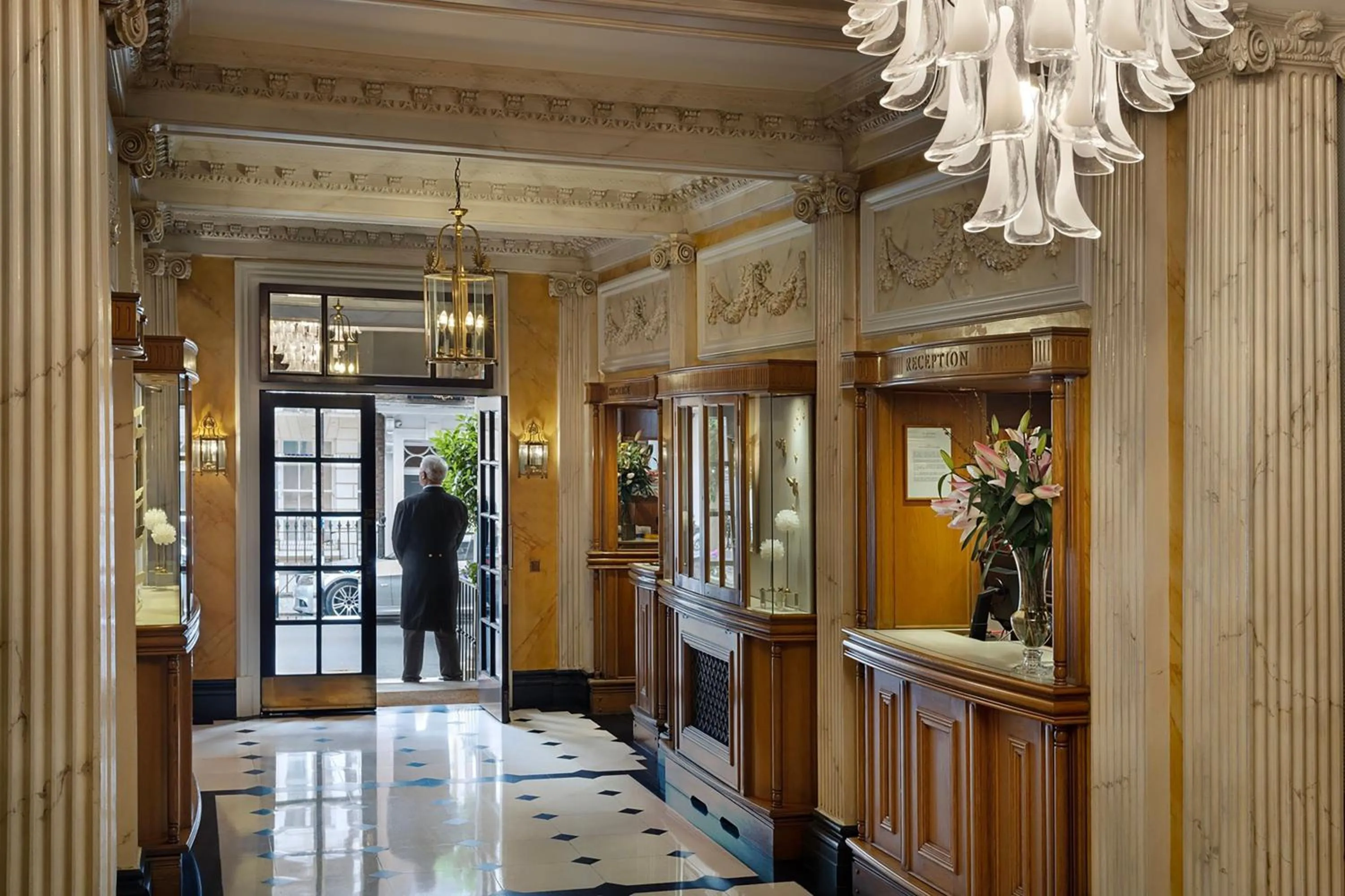 Lobby or reception in Grand Residences by Marriott - Mayfair-London
