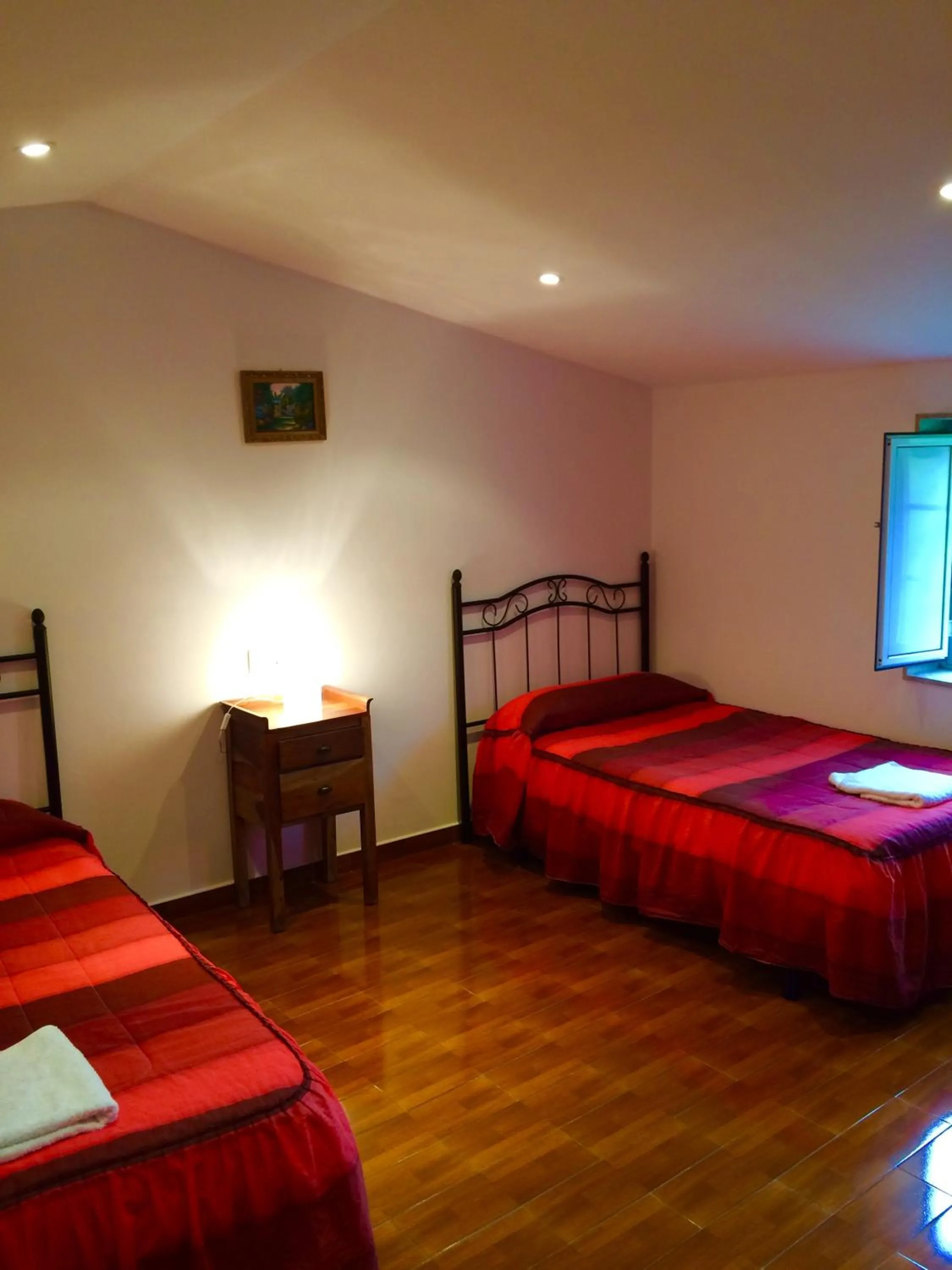 Bed in Pensión - Albergue de Logrosa