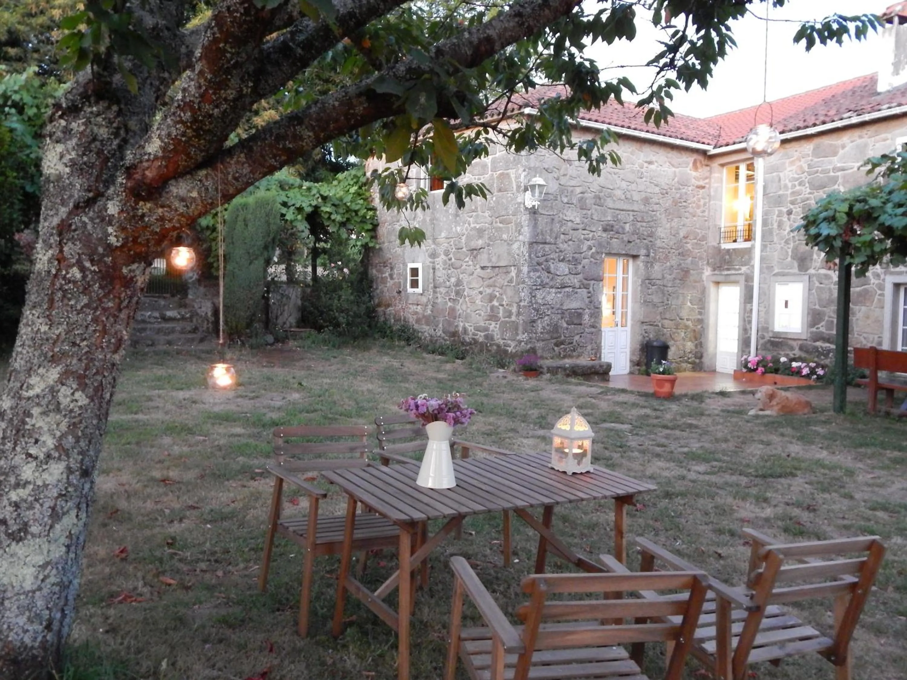 Garden in Pensión - Albergue de Logrosa