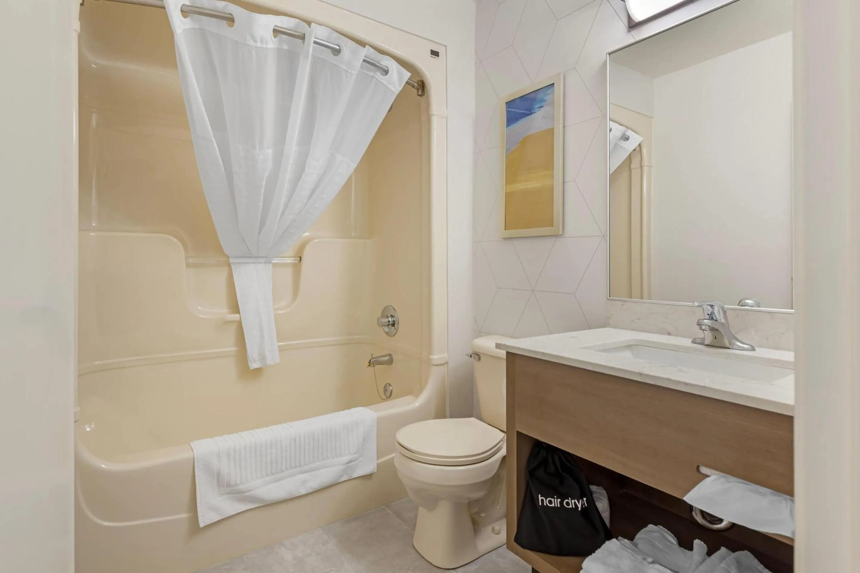 Bedroom in Comfort Inn