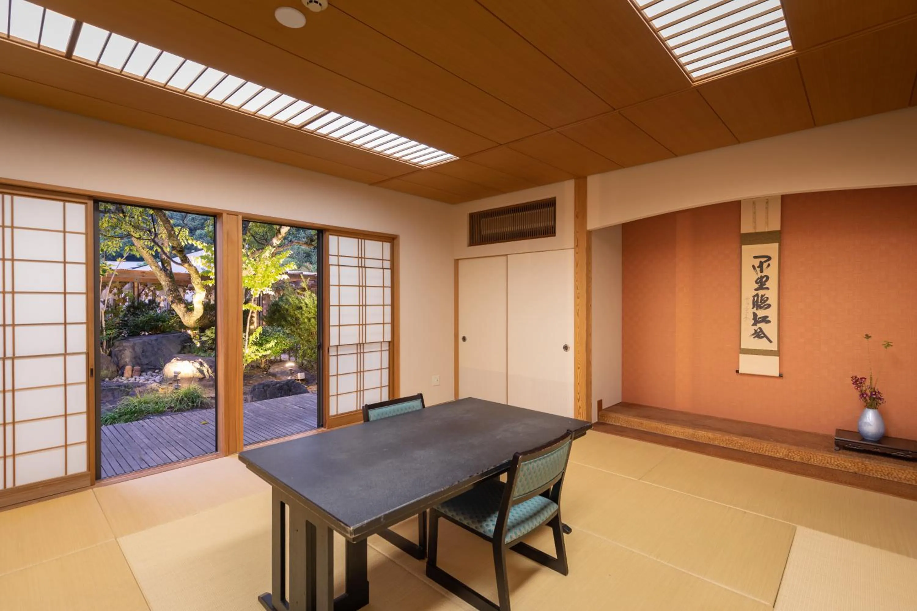 Living room in Mori no Nanakusa