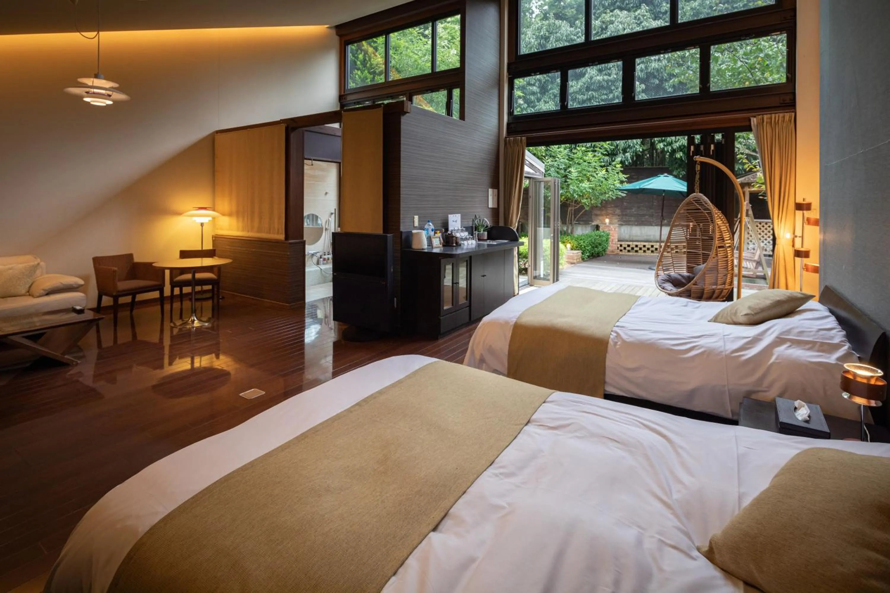 Photo of the whole room, Bed in Mori no Nanakusa