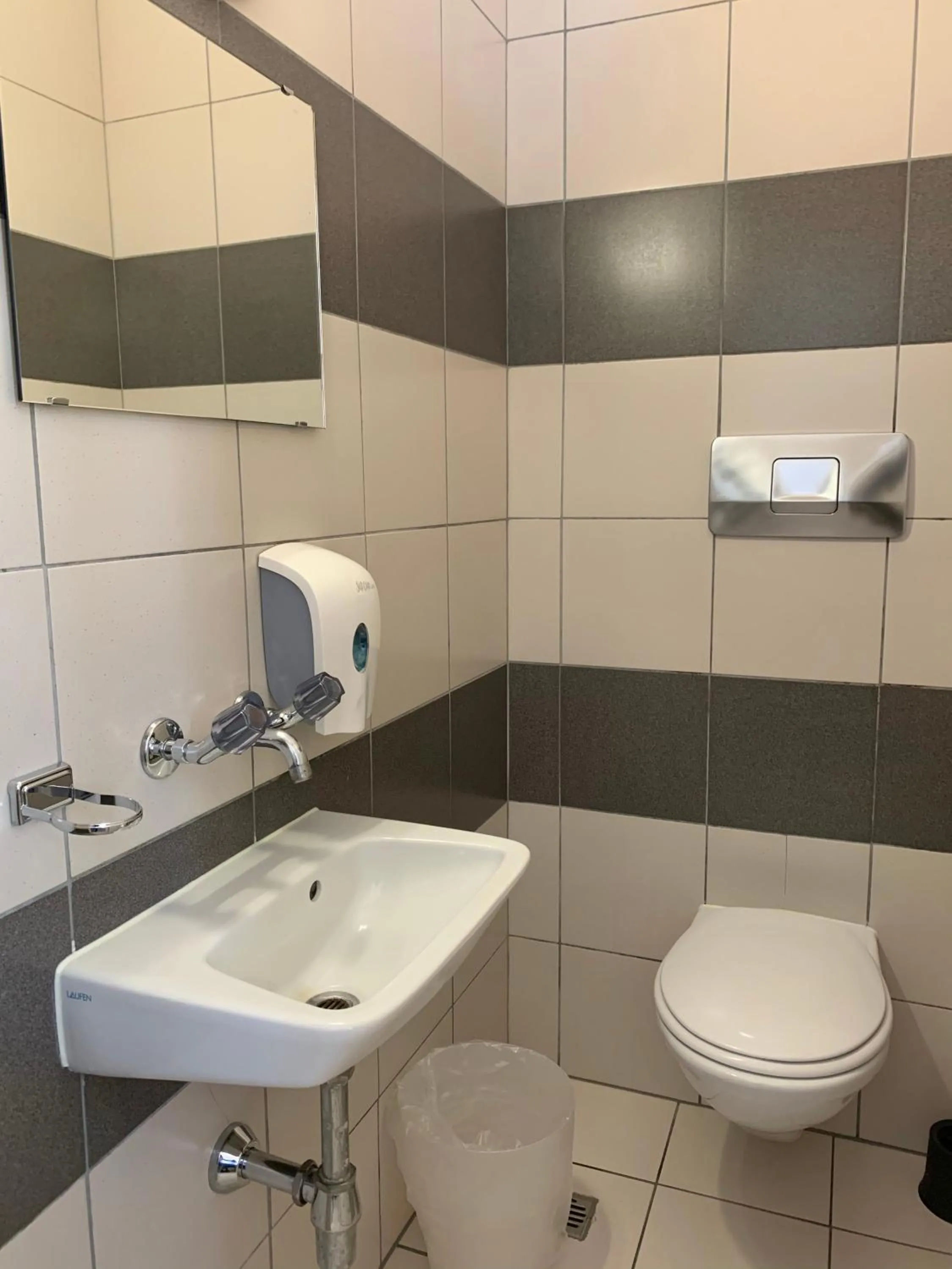 Bathroom in Hotel&Hostel Montarina