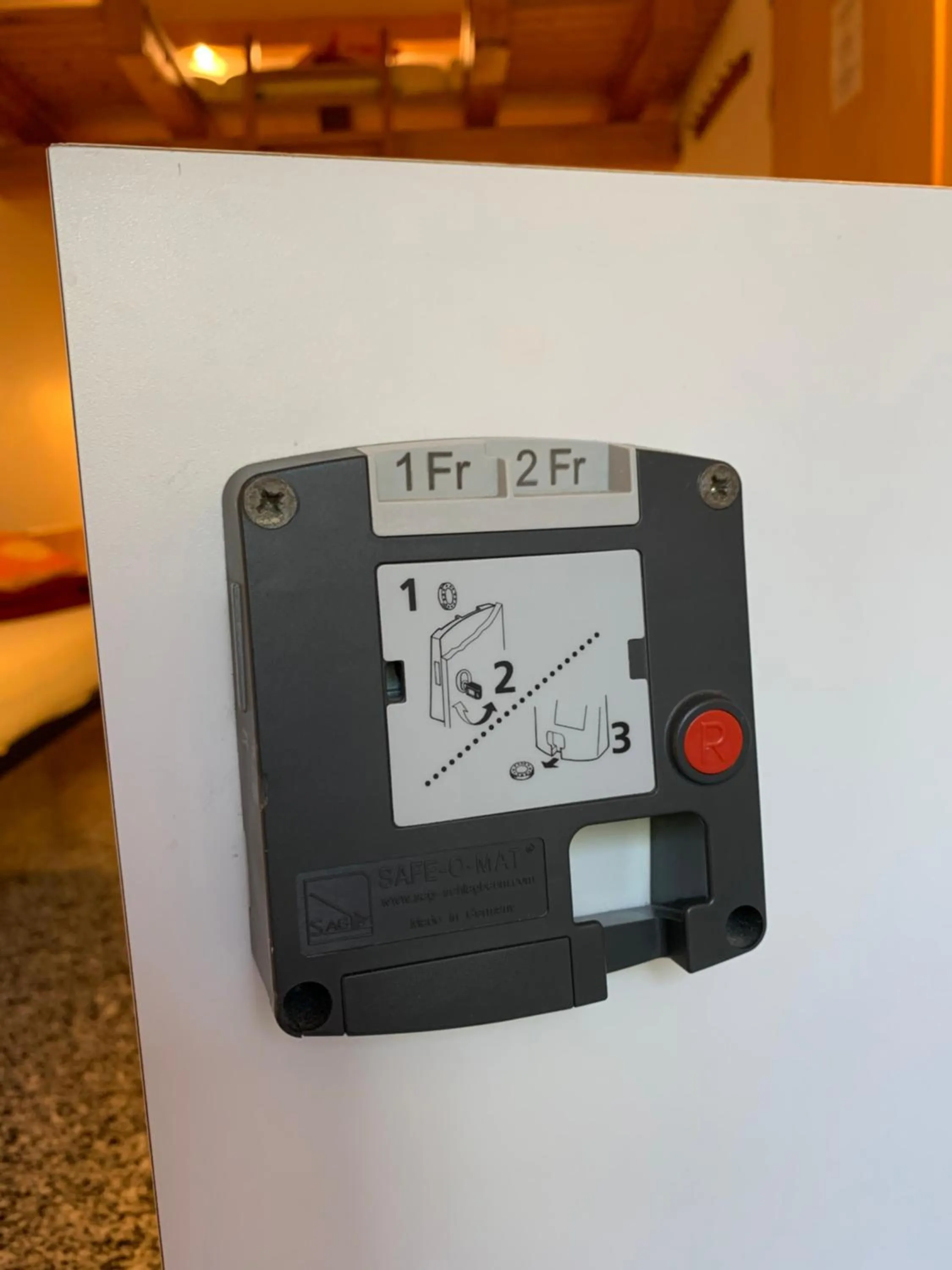 microwave in Hotel&Hostel Montarina